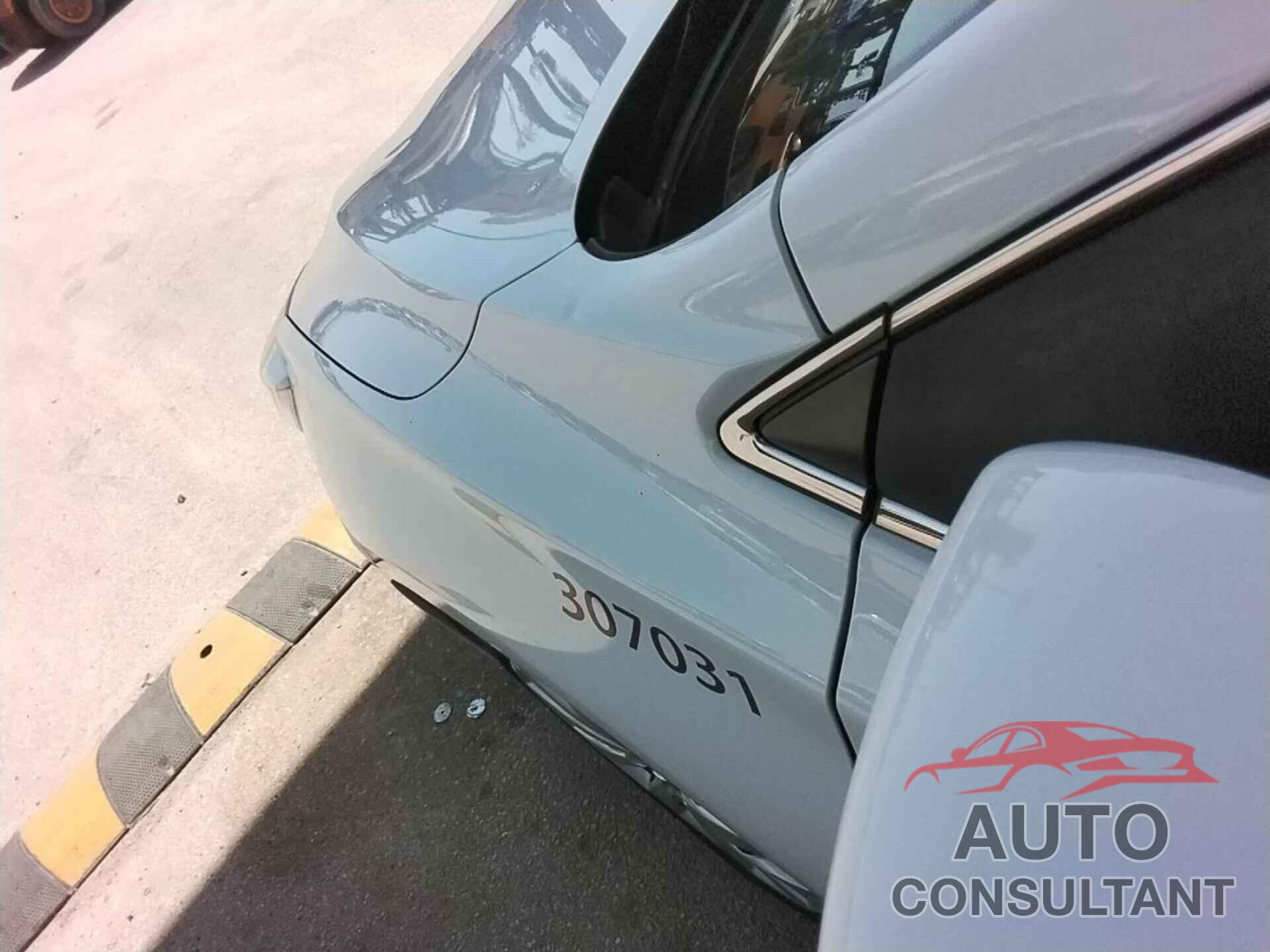 NISSAN SENTRA 2019 - 3N1AB7AP1KY307031