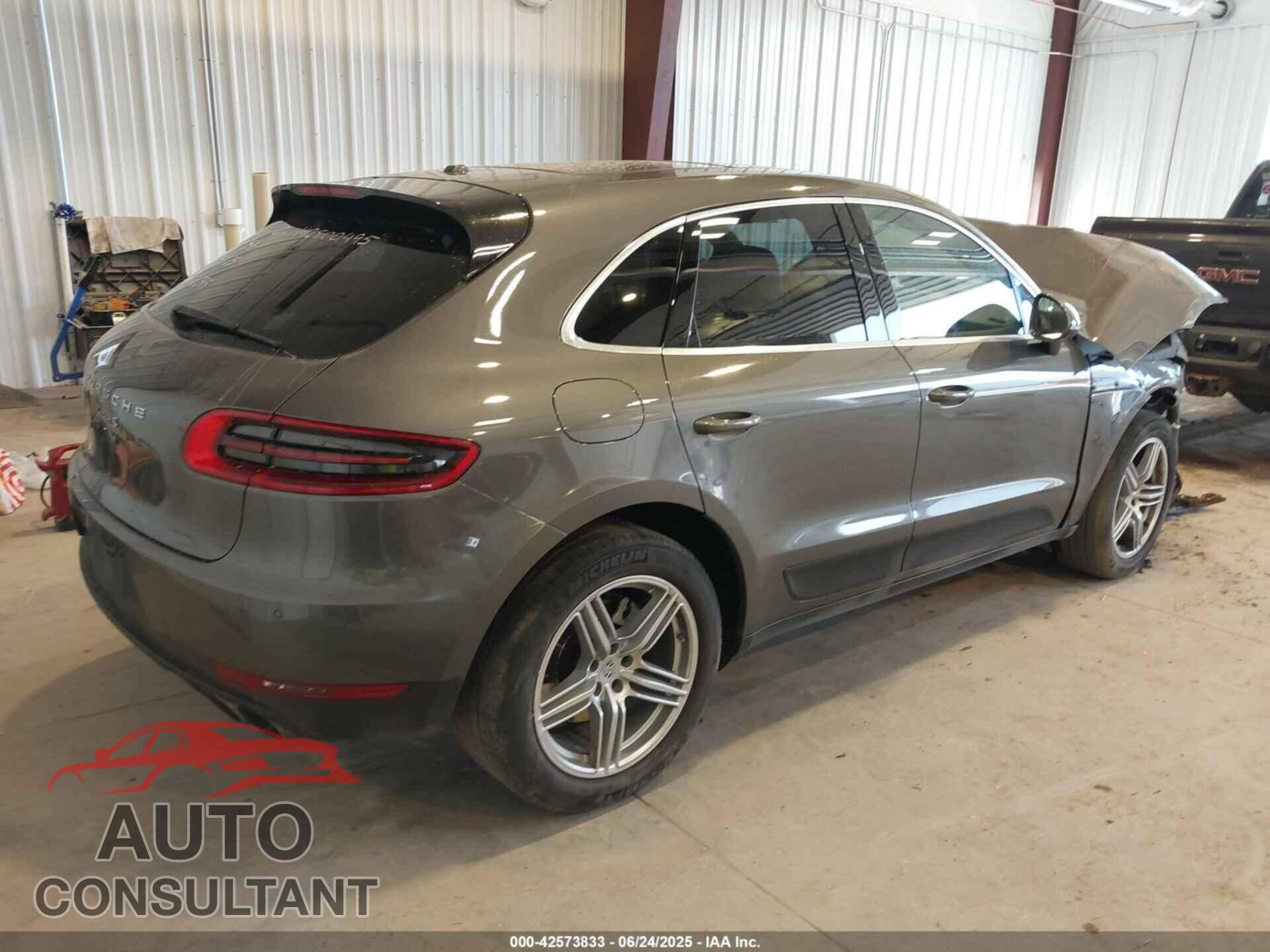 PORSCHE MACAN 2015 - WP1AB2A53FLB66295