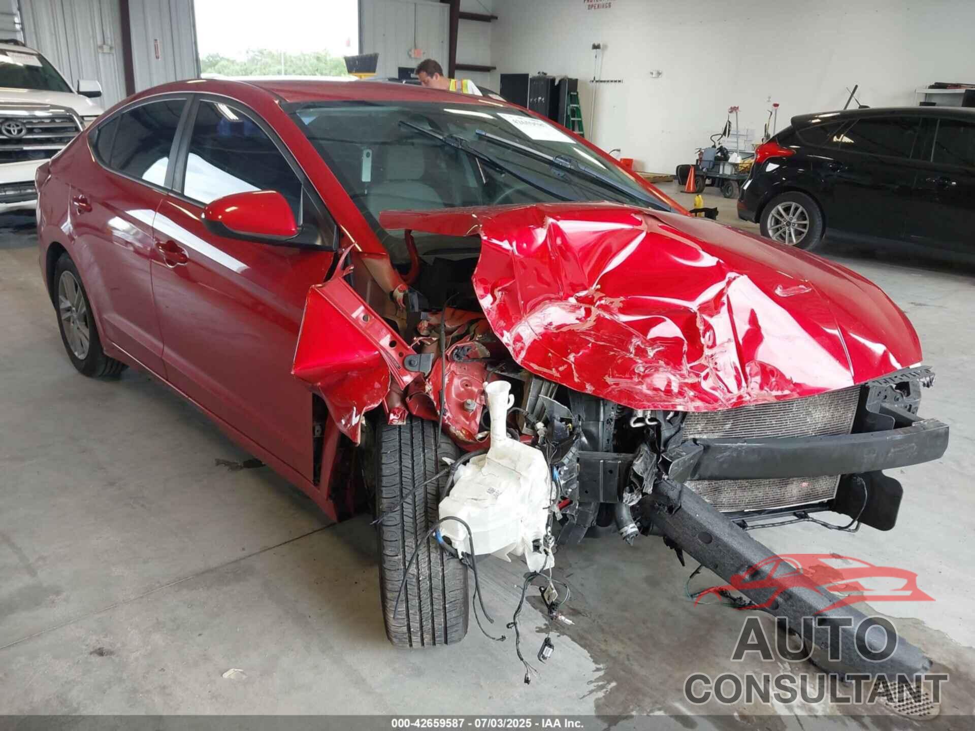 HYUNDAI ELANTRA 2020 - 5NPD84LF8LH567033