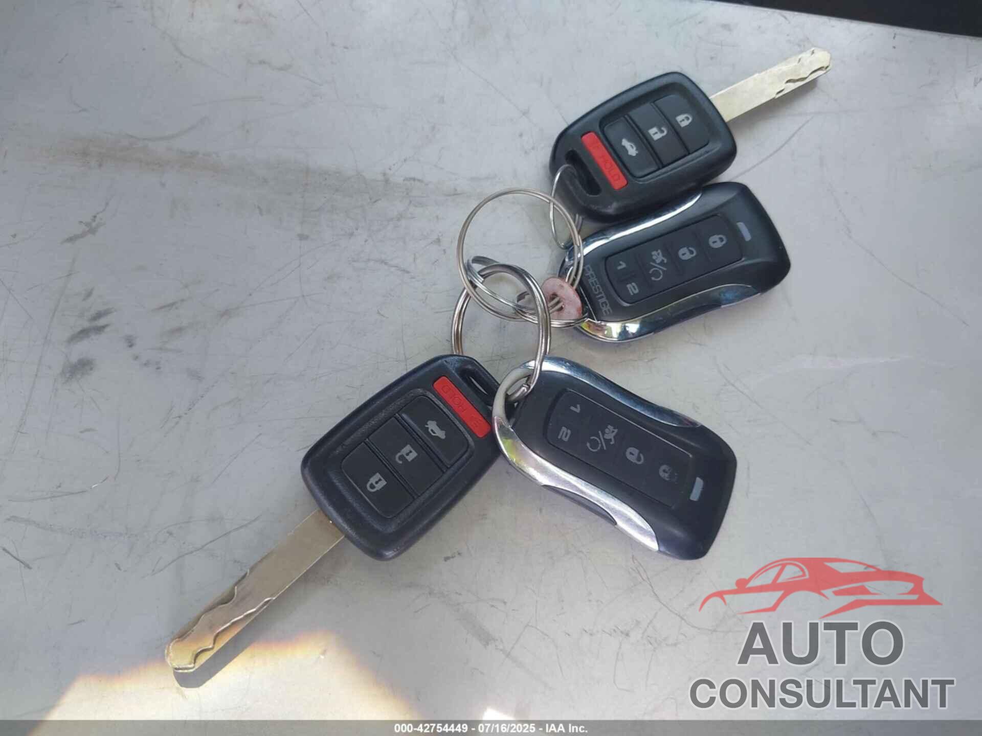 HONDA CIVIC 2018 - 19XFC2F50JE039583