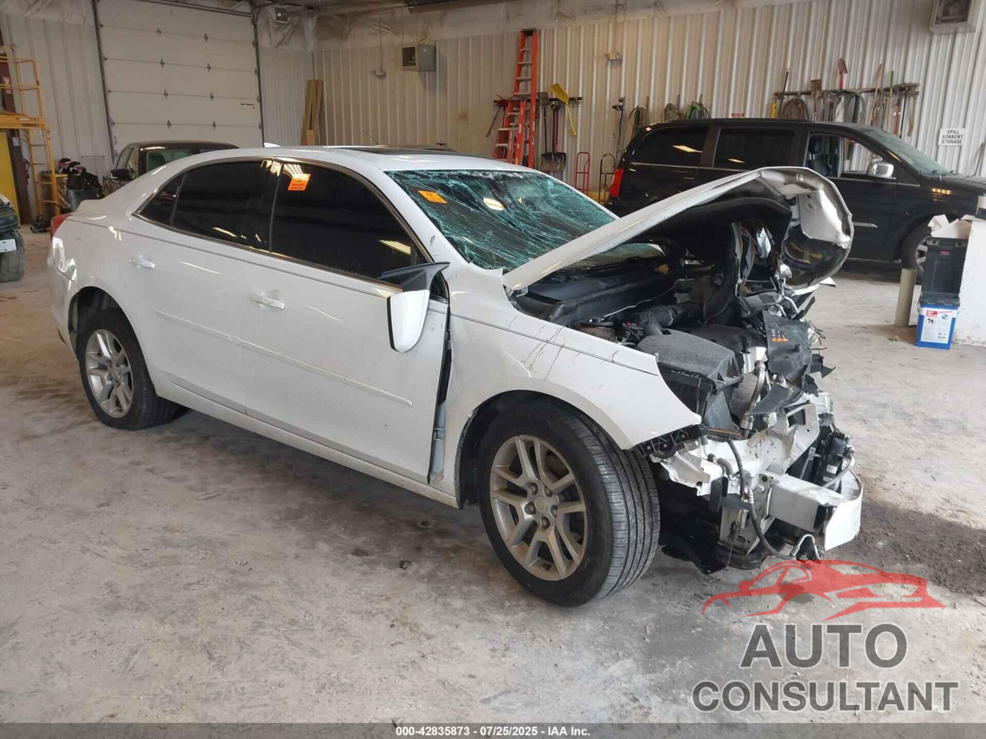 CHEVROLET MALIBU 2015 - 1G11C5SL1FF112885