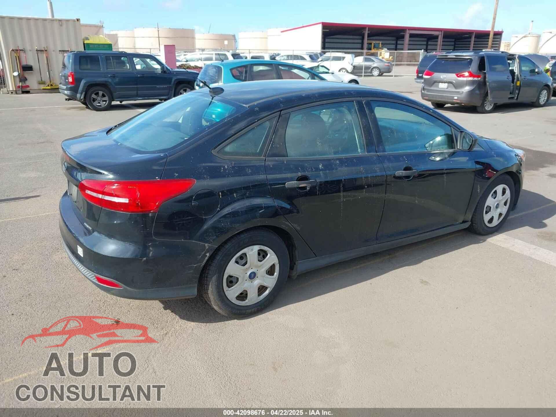 FORD FOCUS 2015 - 1FADP3E2XFL380566