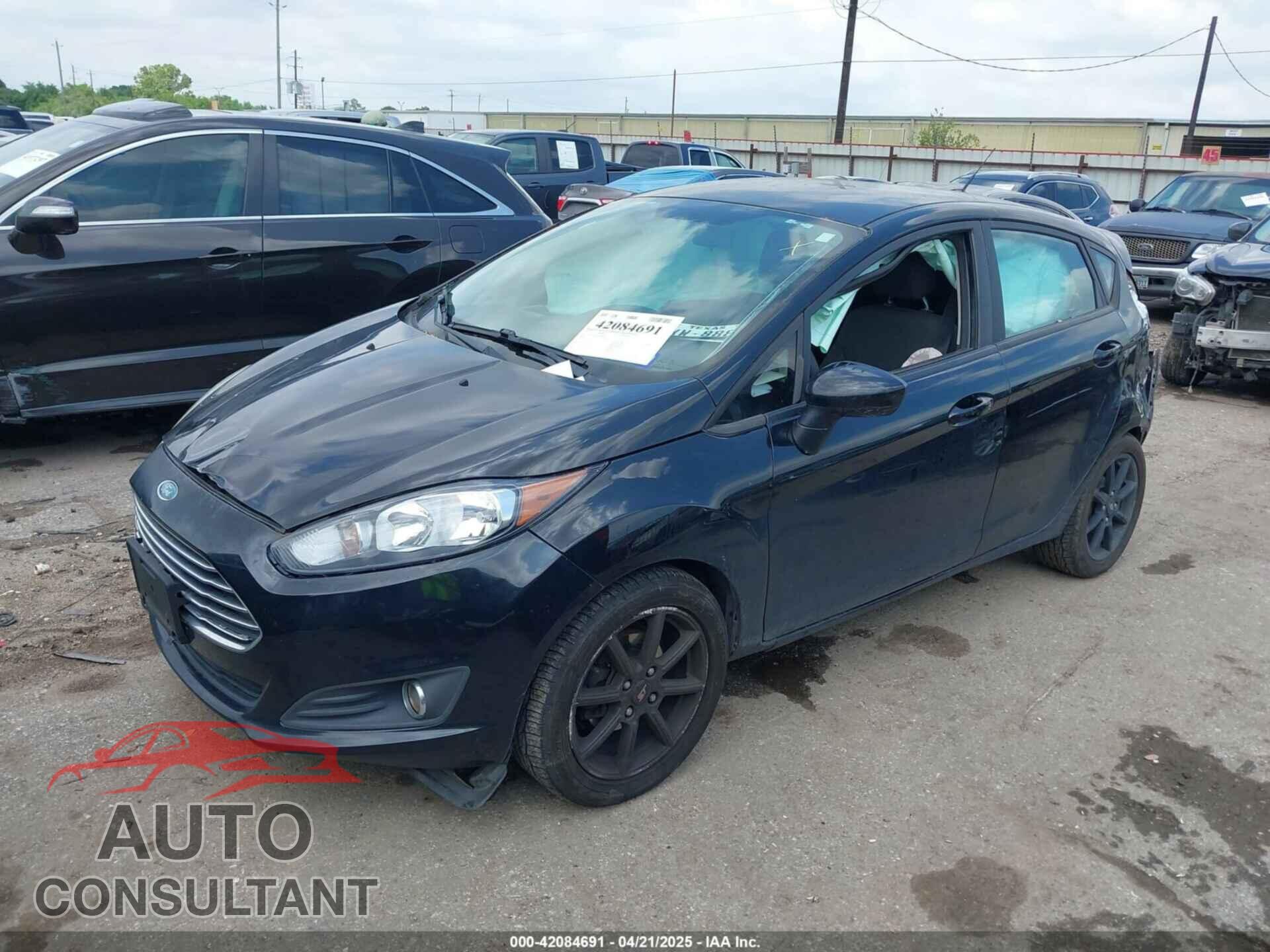 FORD FIESTA 2017 - 3FADP4EJ4HM138984