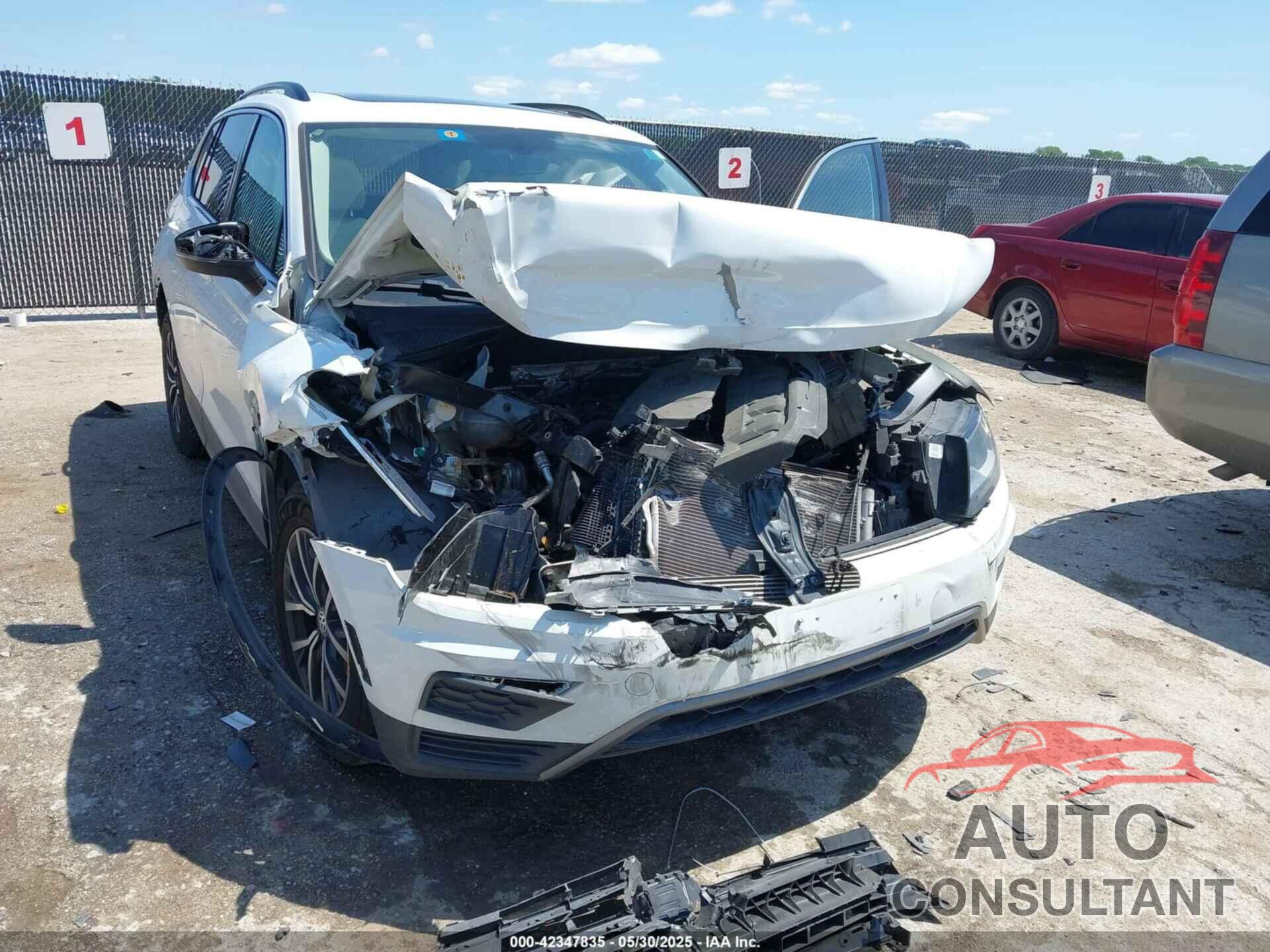 VOLKSWAGEN TIGUAN 2019 - 3VV2B7AX5KM005722