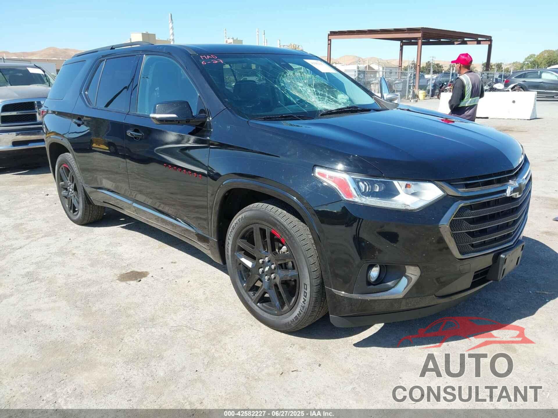 CHEVROLET TRAVERSE 2019 - 1GNEVKKW7KJ309456