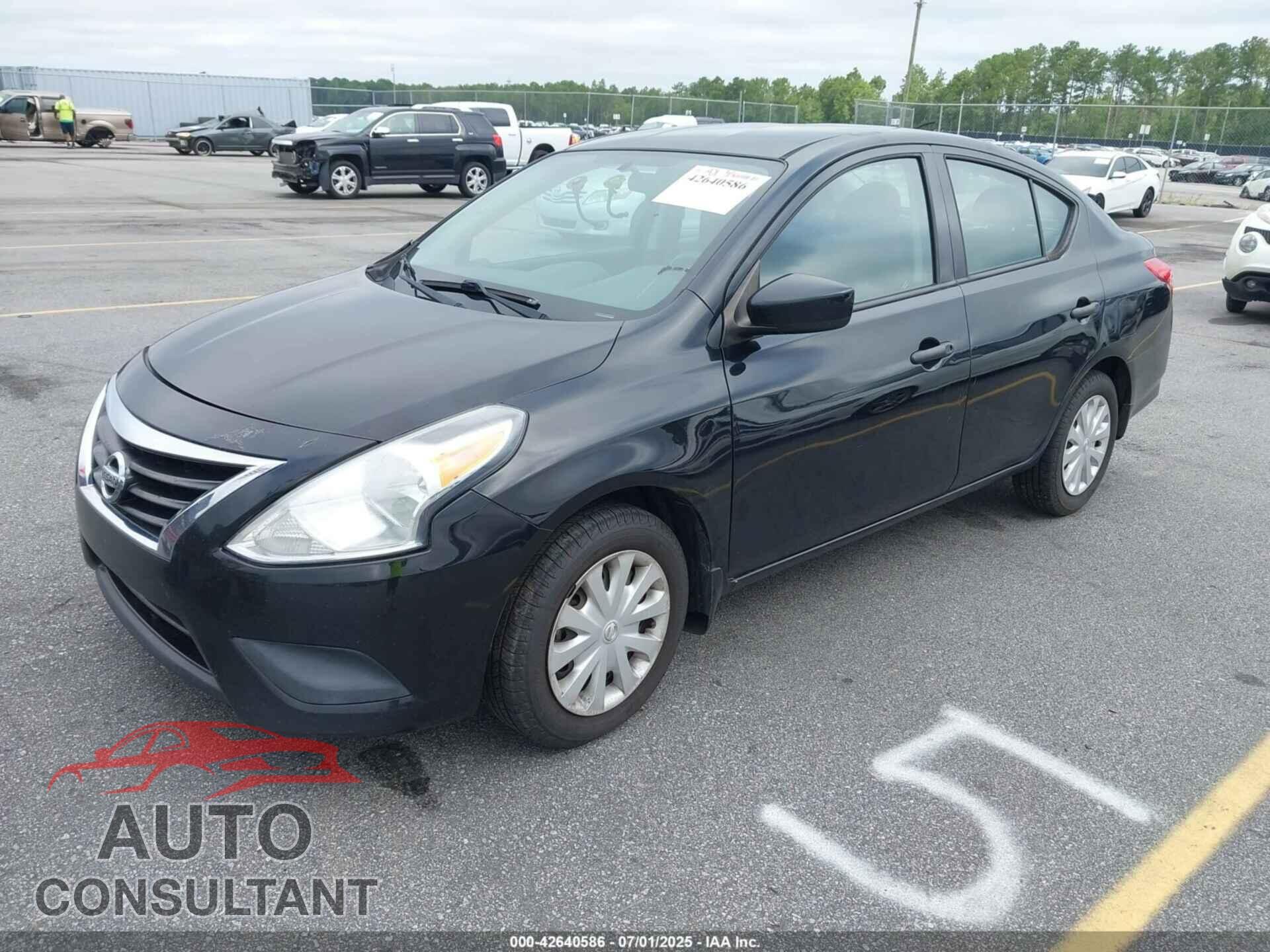 NISSAN VERSA 2017 - 3N1CN7AP1HL833438