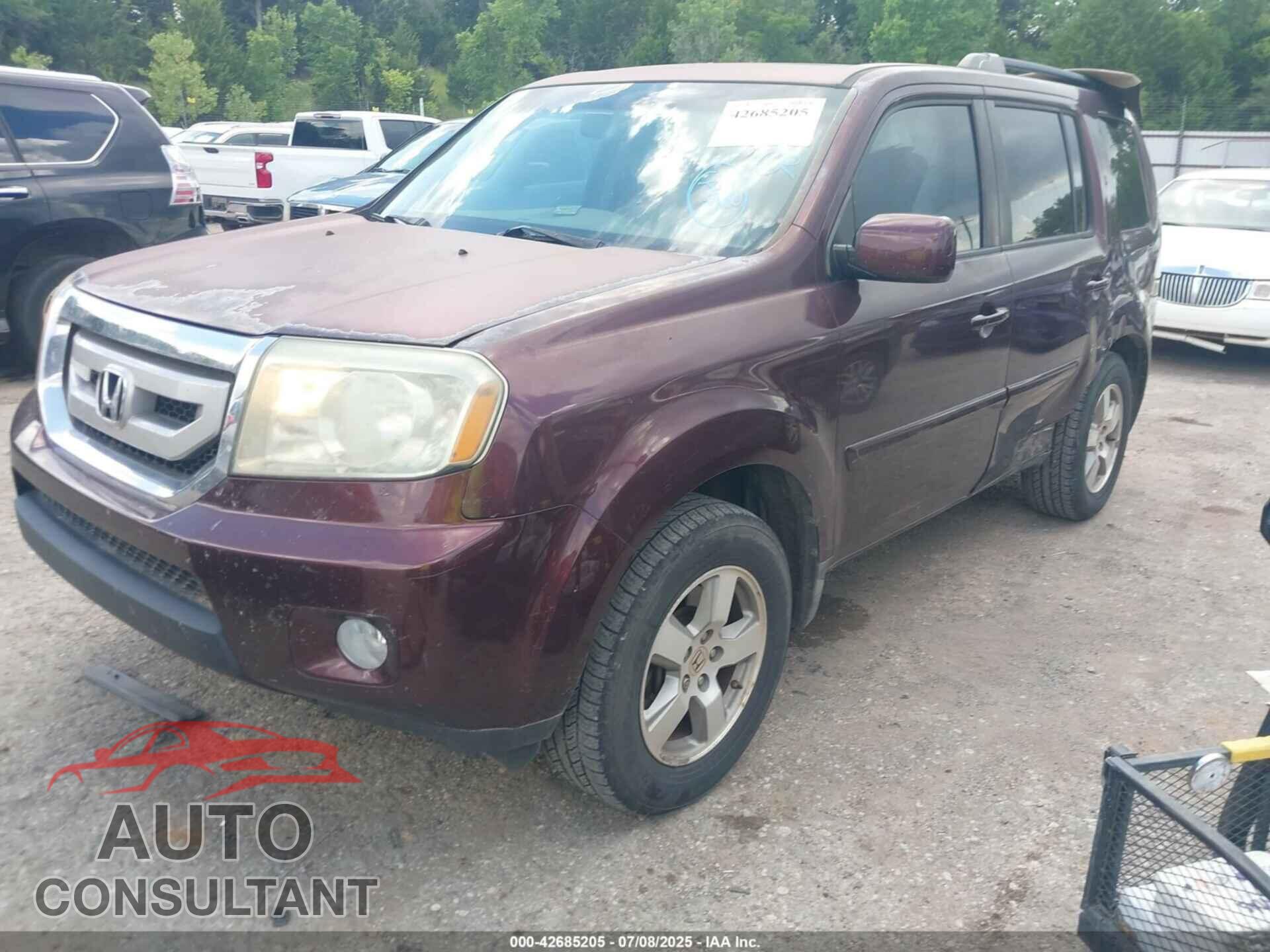 HONDA PILOT 2011 - 5FNYF4H68BB008028