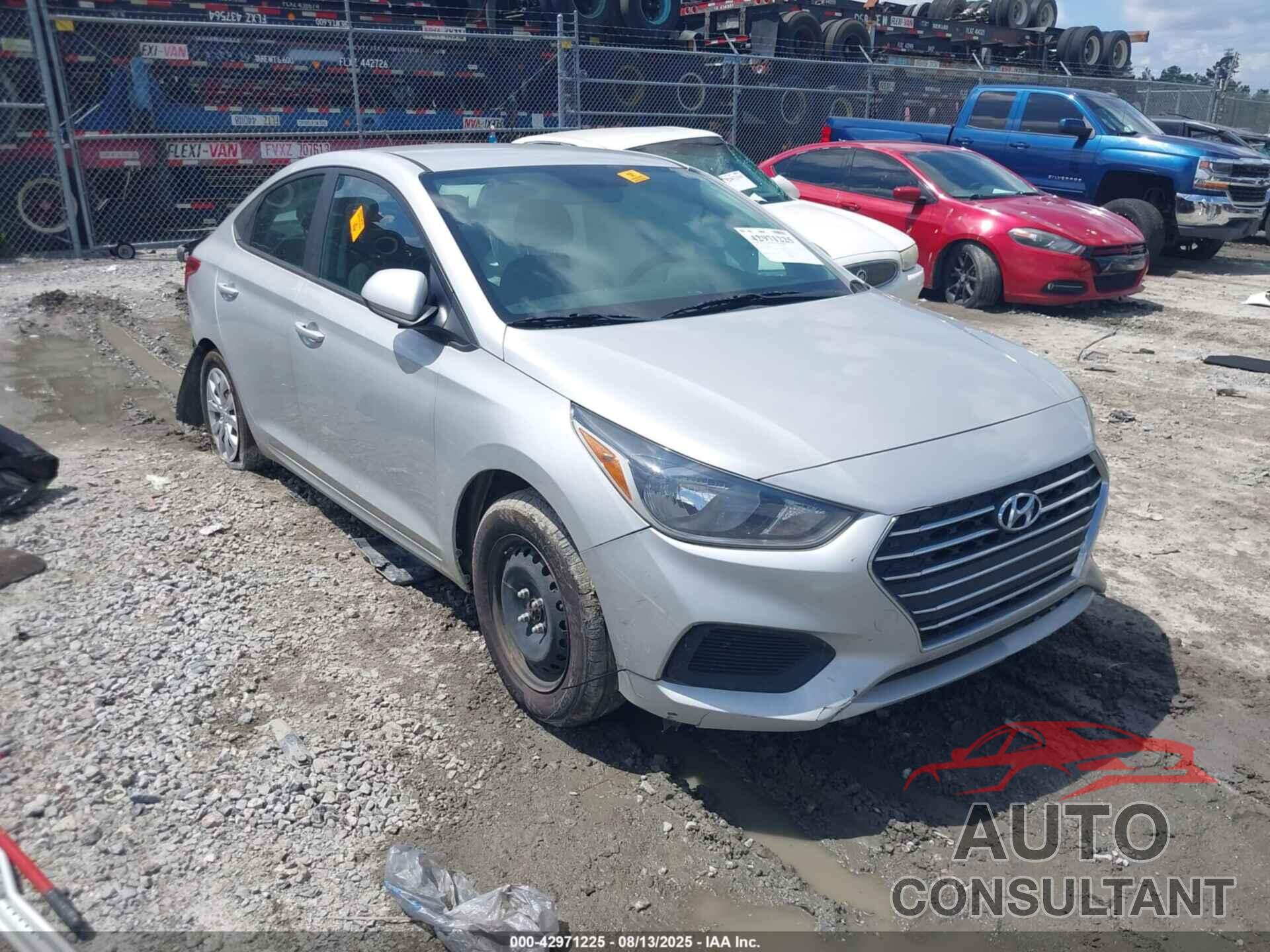 HYUNDAI ACCENT 2021 - 3KPC24A60ME140404