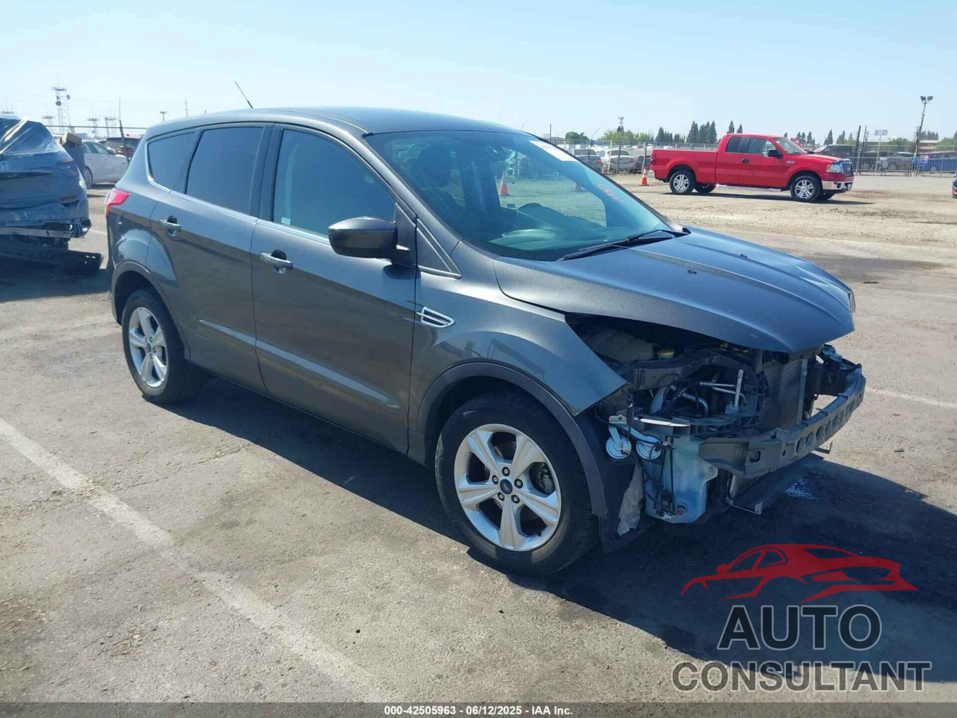 FORD ESCAPE 2016 - 1FMCU0G73GUC80869