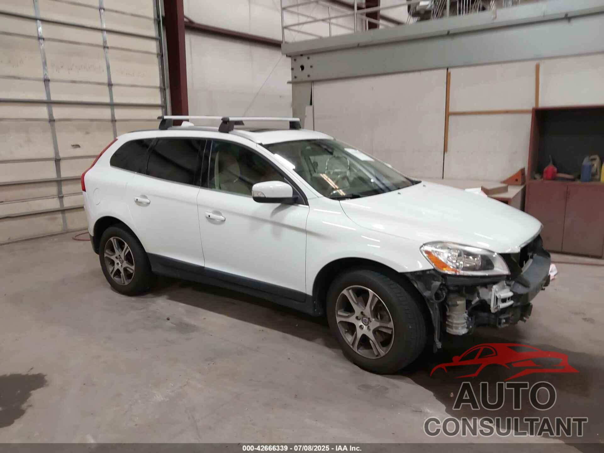 VOLVO XC60 2013 - YV4902DZXD2401381