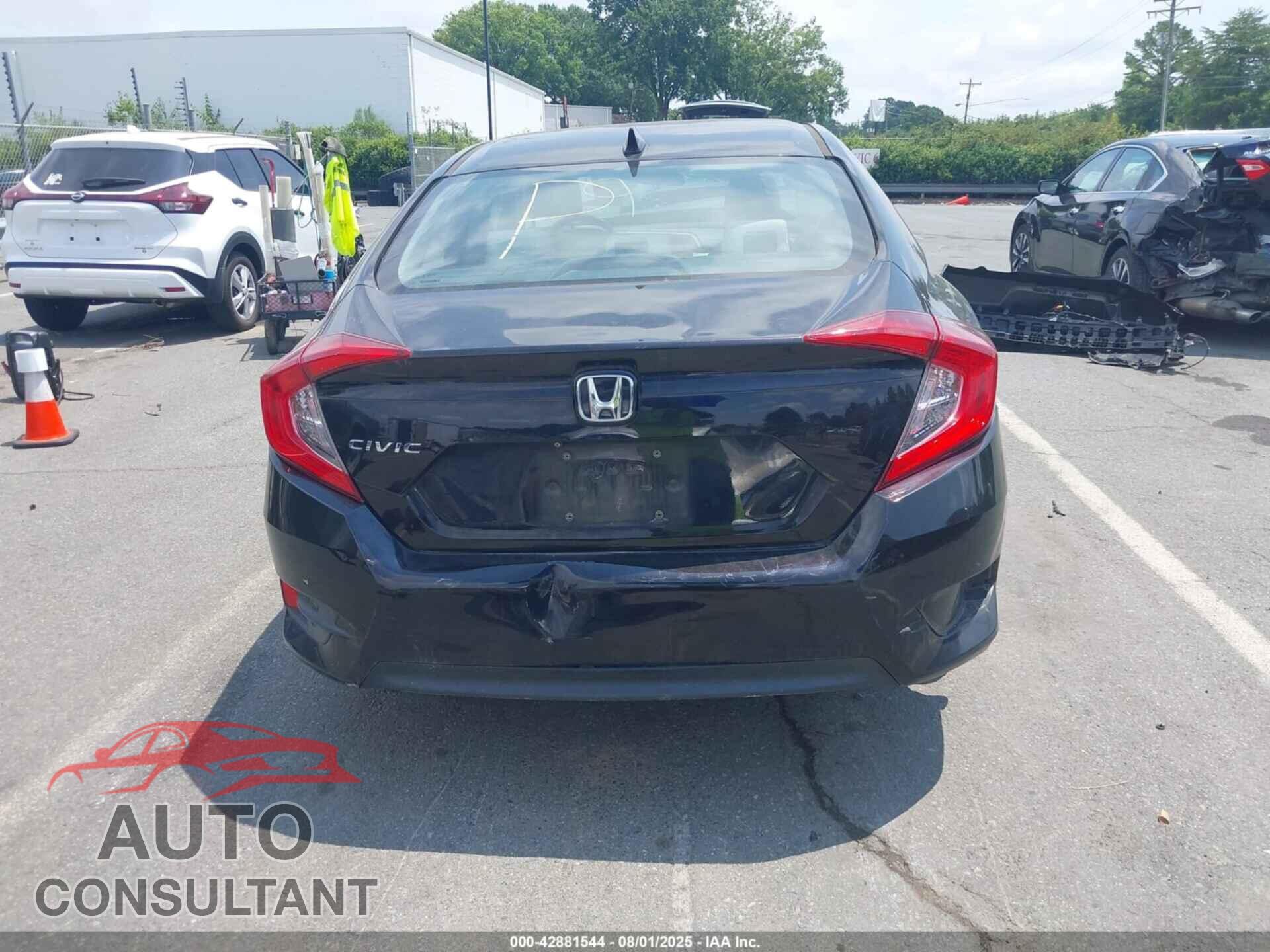 HONDA CIVIC 2017 - 19XFC2F77HE043108
