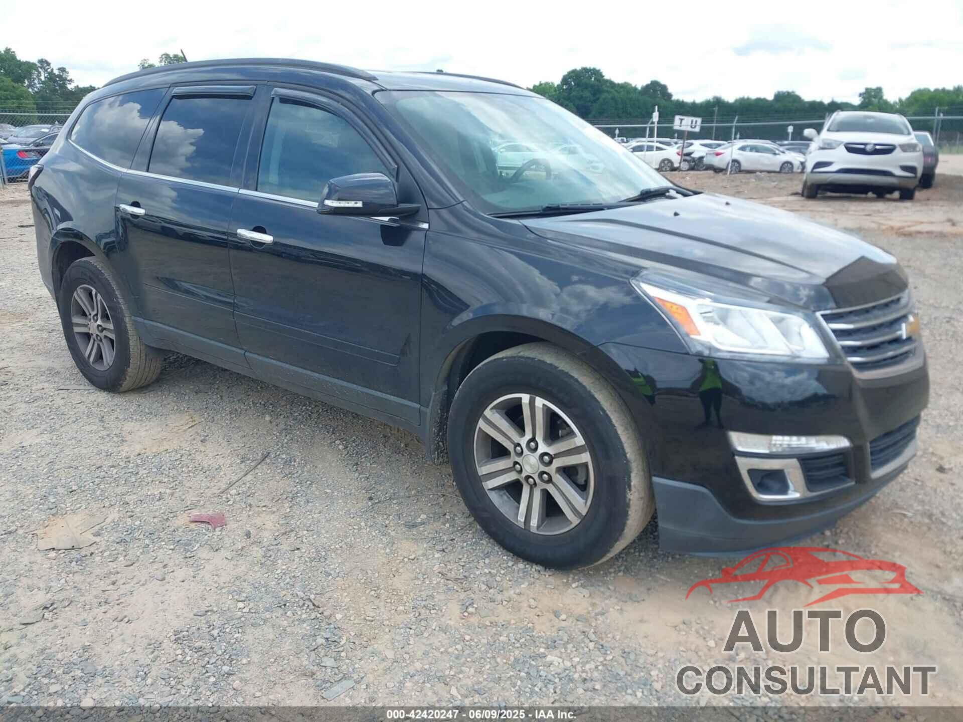 CHEVROLET TRAVERSE 2016 - 1GNKVHKD9GJ317456