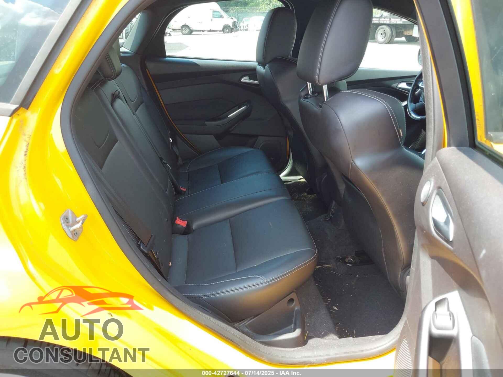 FORD FOCUS ST 2014 - 1FADP3L98EL127454