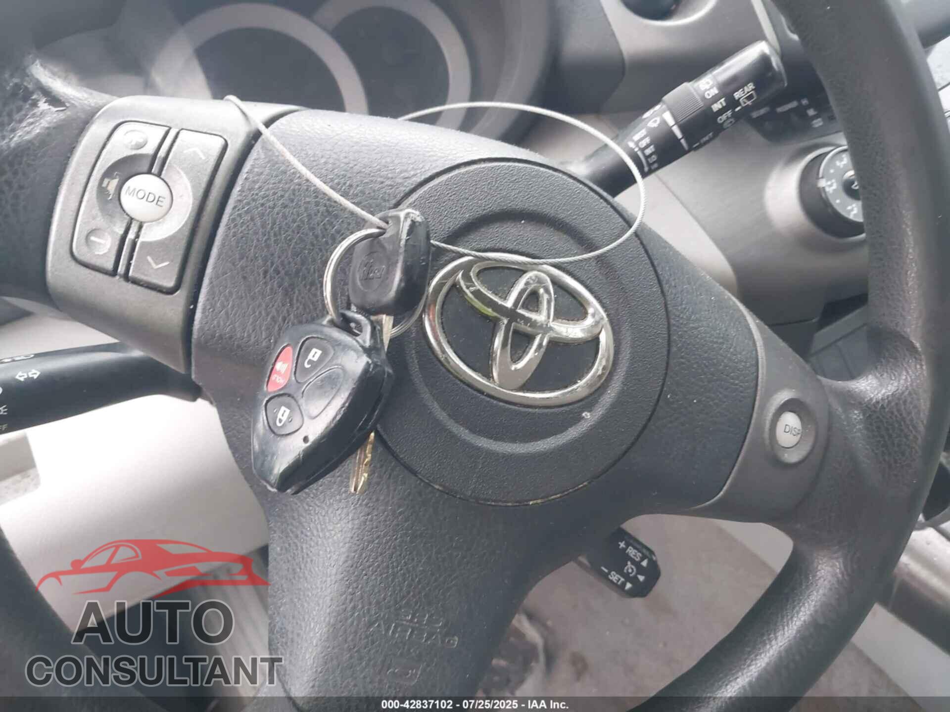TOYOTA RAV4 2012 - 2T3BF4DV7CW214908