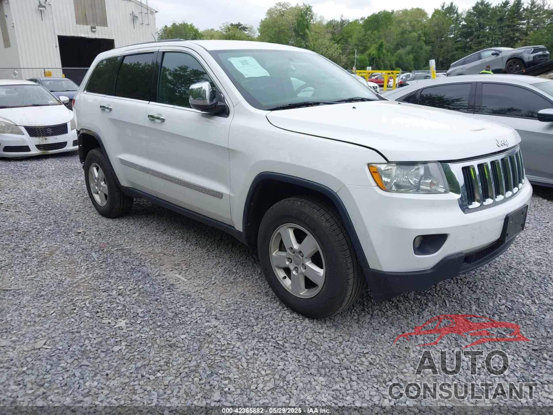 JEEP GRAND CHEROKEE 2013 - 1C4RJFAG4DC586211