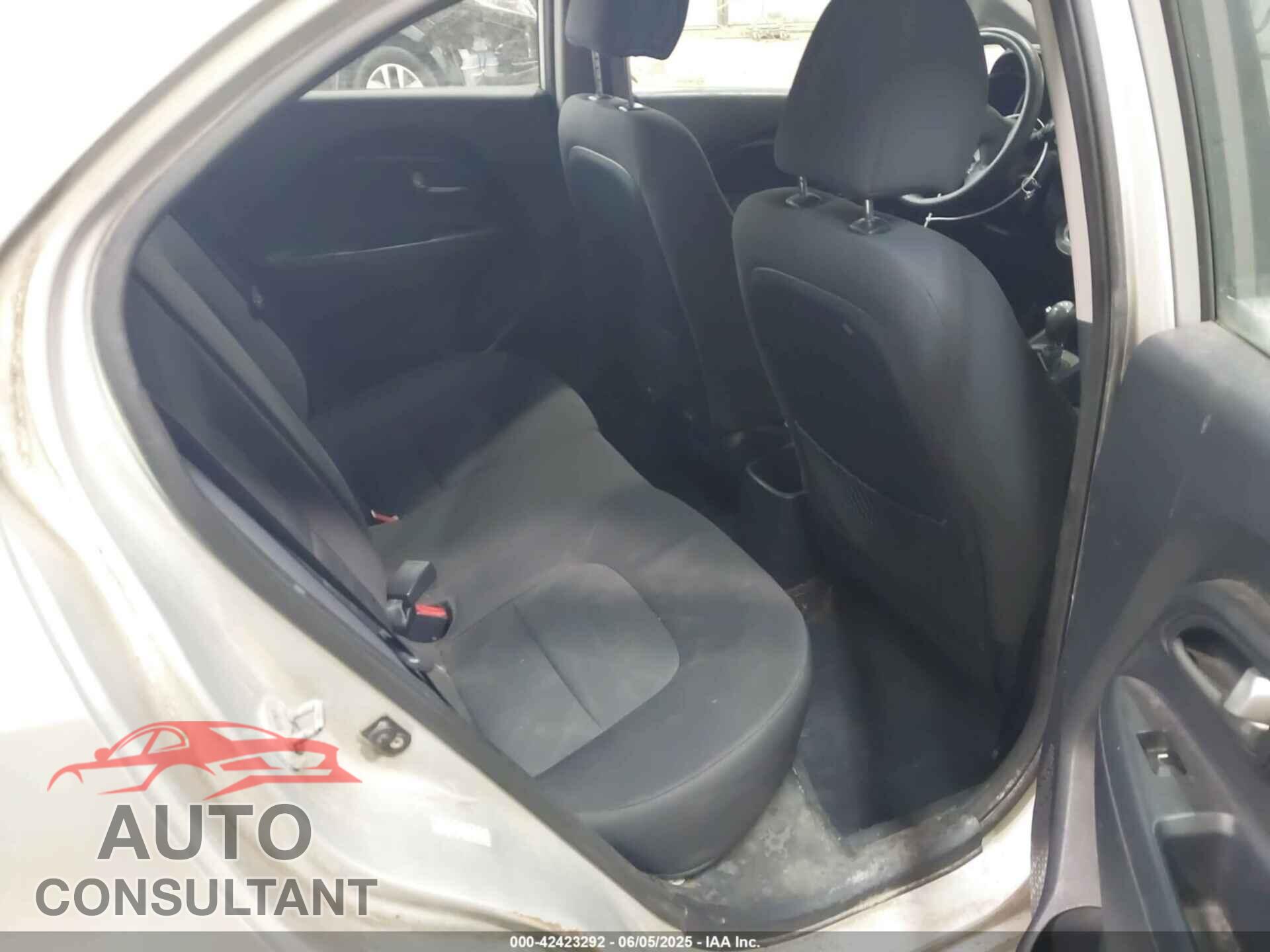 KIA RIO5 2012 - KNADM5A3XC6074486
