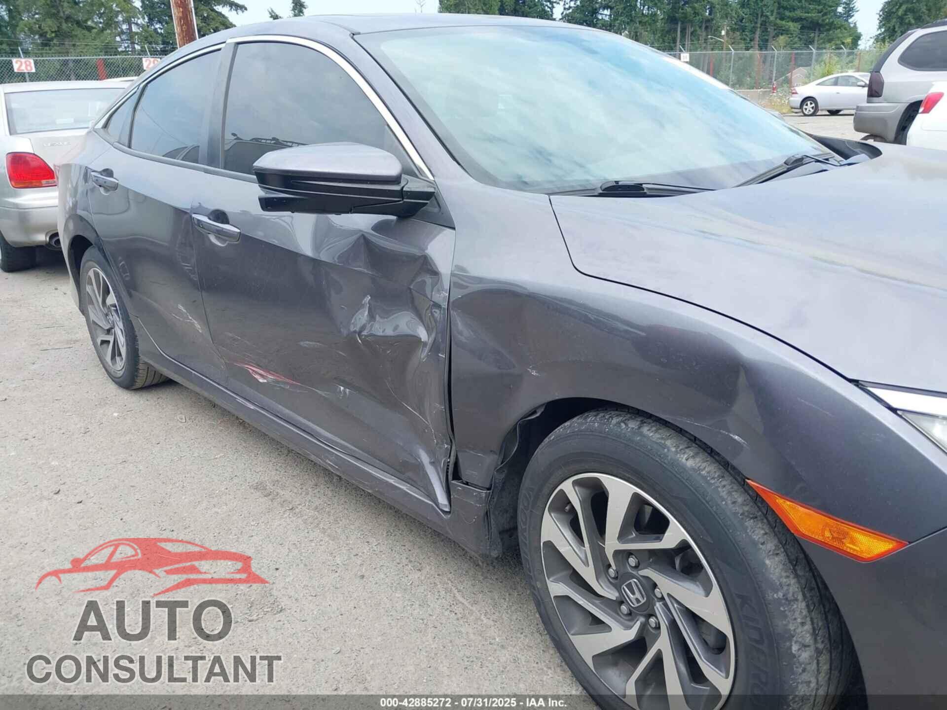 HONDA CIVIC 2017 - 2HGFC2F73HH576465