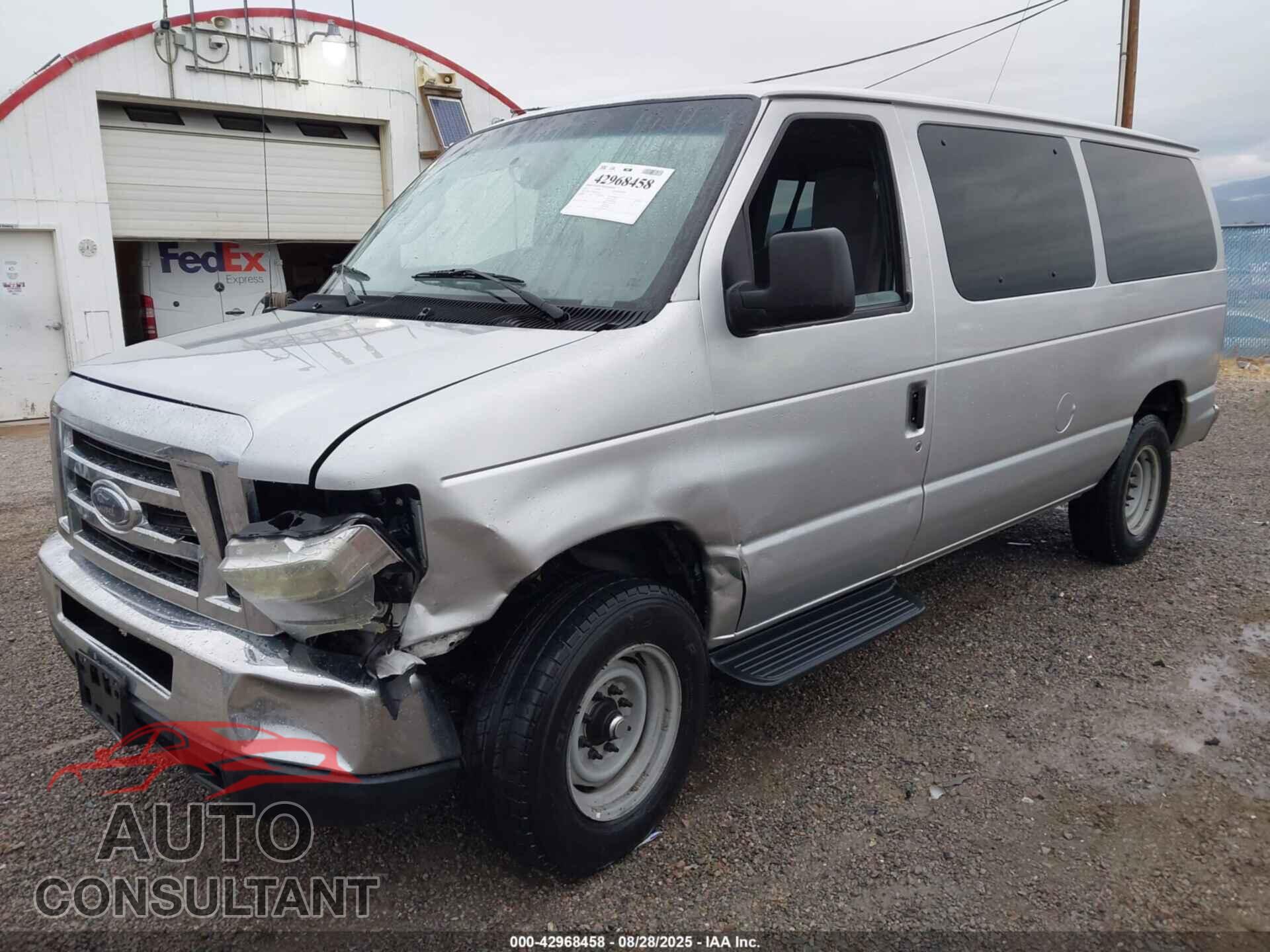 FORD E-350 SUPER DUTY 2013 - 1FBNE3BL0DDA62145