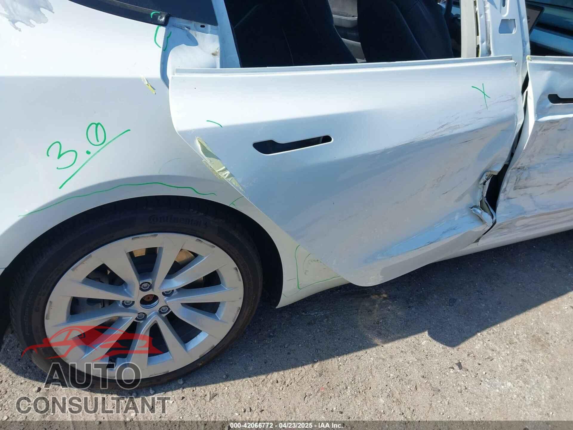 TESLA MODEL 3 2022 - 5YJ3E1EB4NF181580