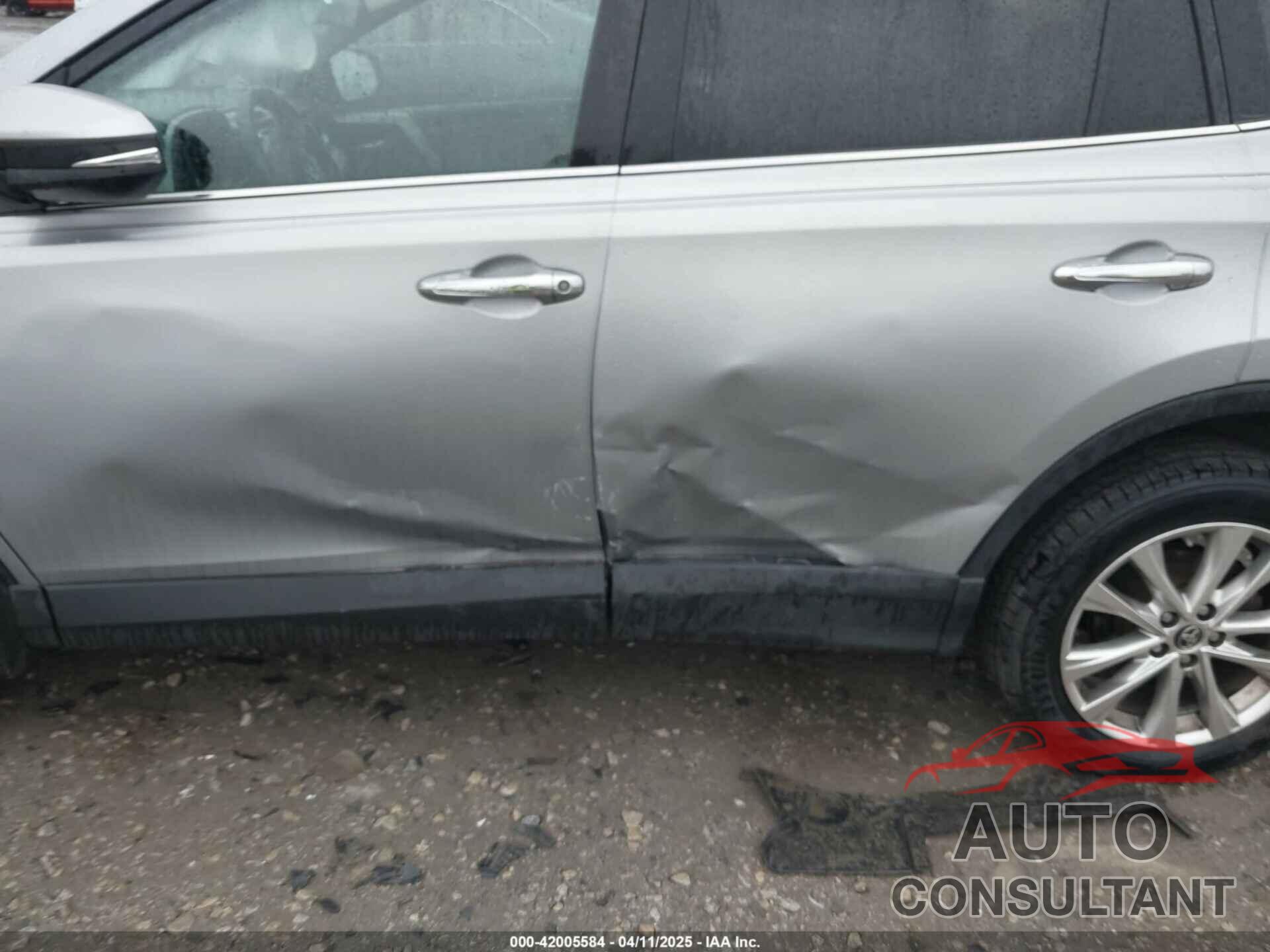 TOYOTA RAV4 2017 - 2T3DFREV4HW576142