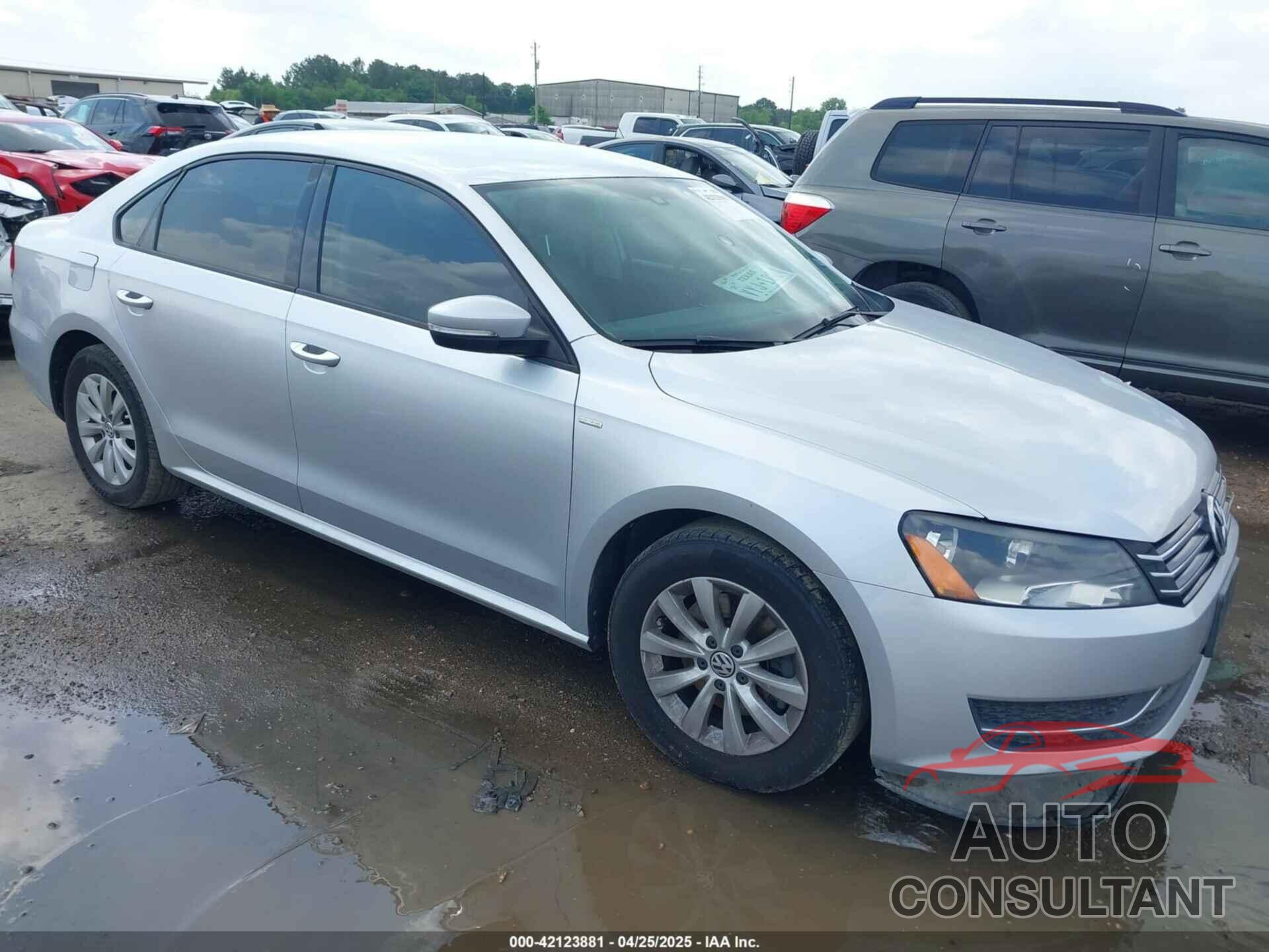VOLKSWAGEN PASSAT 2015 - 1VWAT7A38FC035077