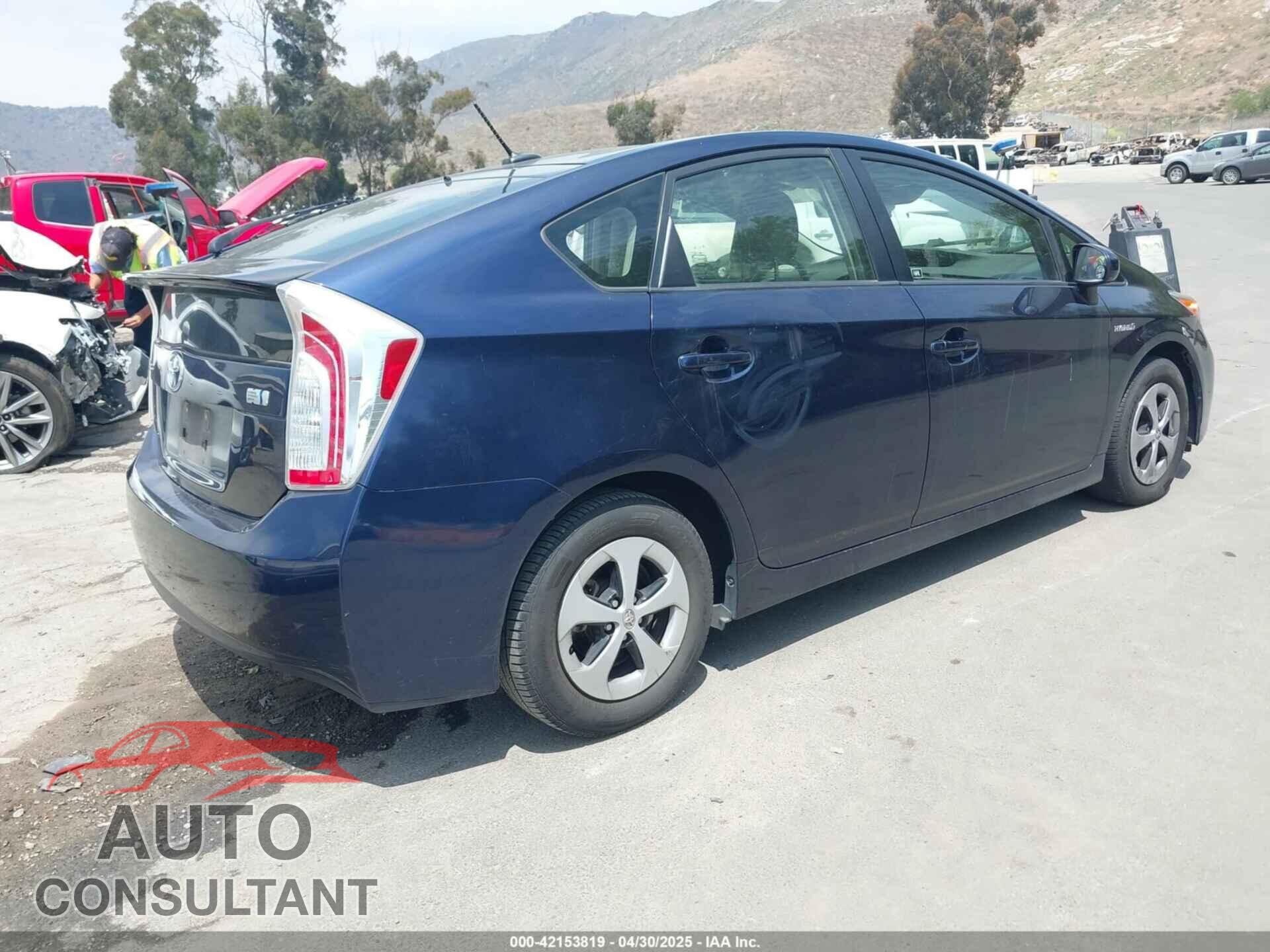 TOYOTA PRIUS 2015 - JTDKN3DU0F0460986