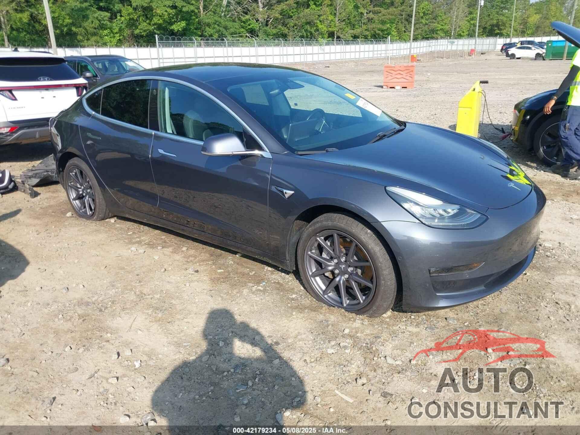 TESLA MODEL 3 2019 - 5YJ3E1EB6KF386474