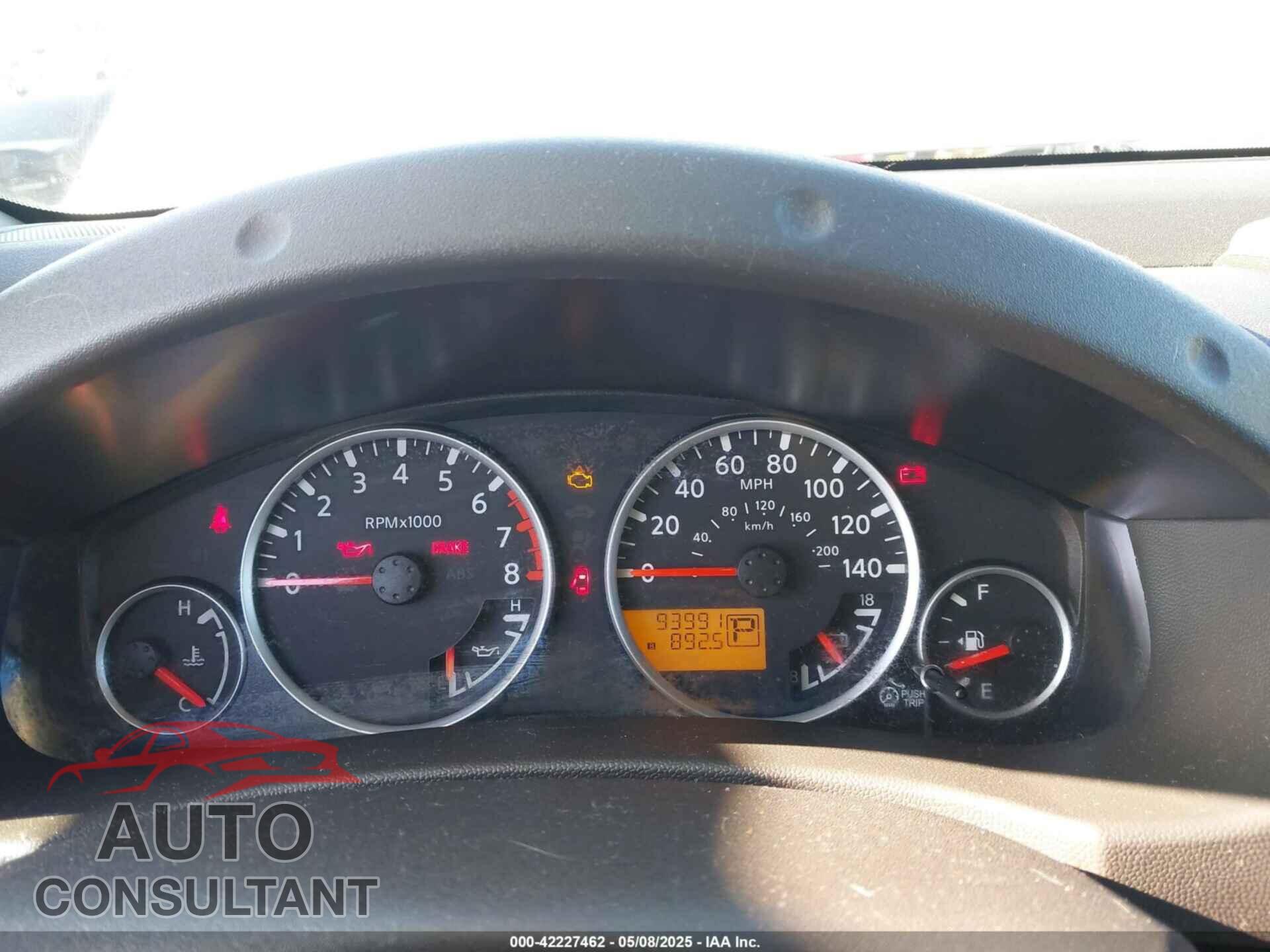 NISSAN PATHFINDER 2012 - 5N1AR1NN8CC619075