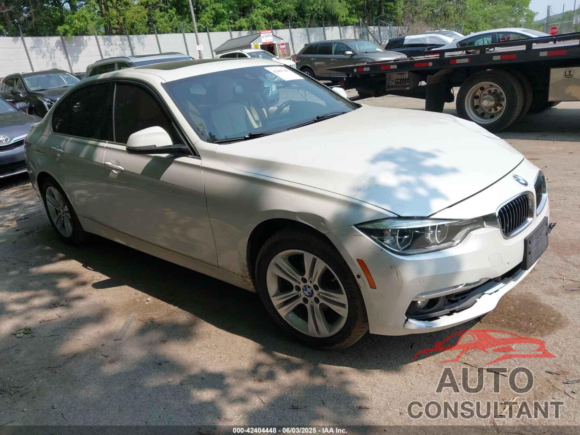 BMW 328I 2016 - WBA8E3G55GNT76128