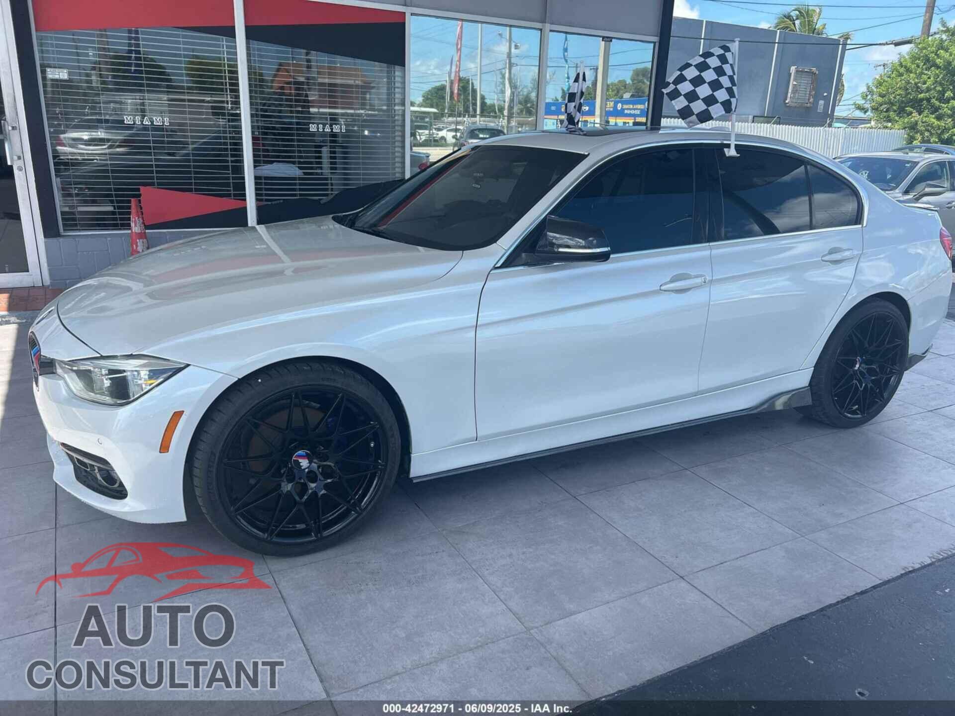 BMW 330 2017 - WBA8D9G33HNU62978