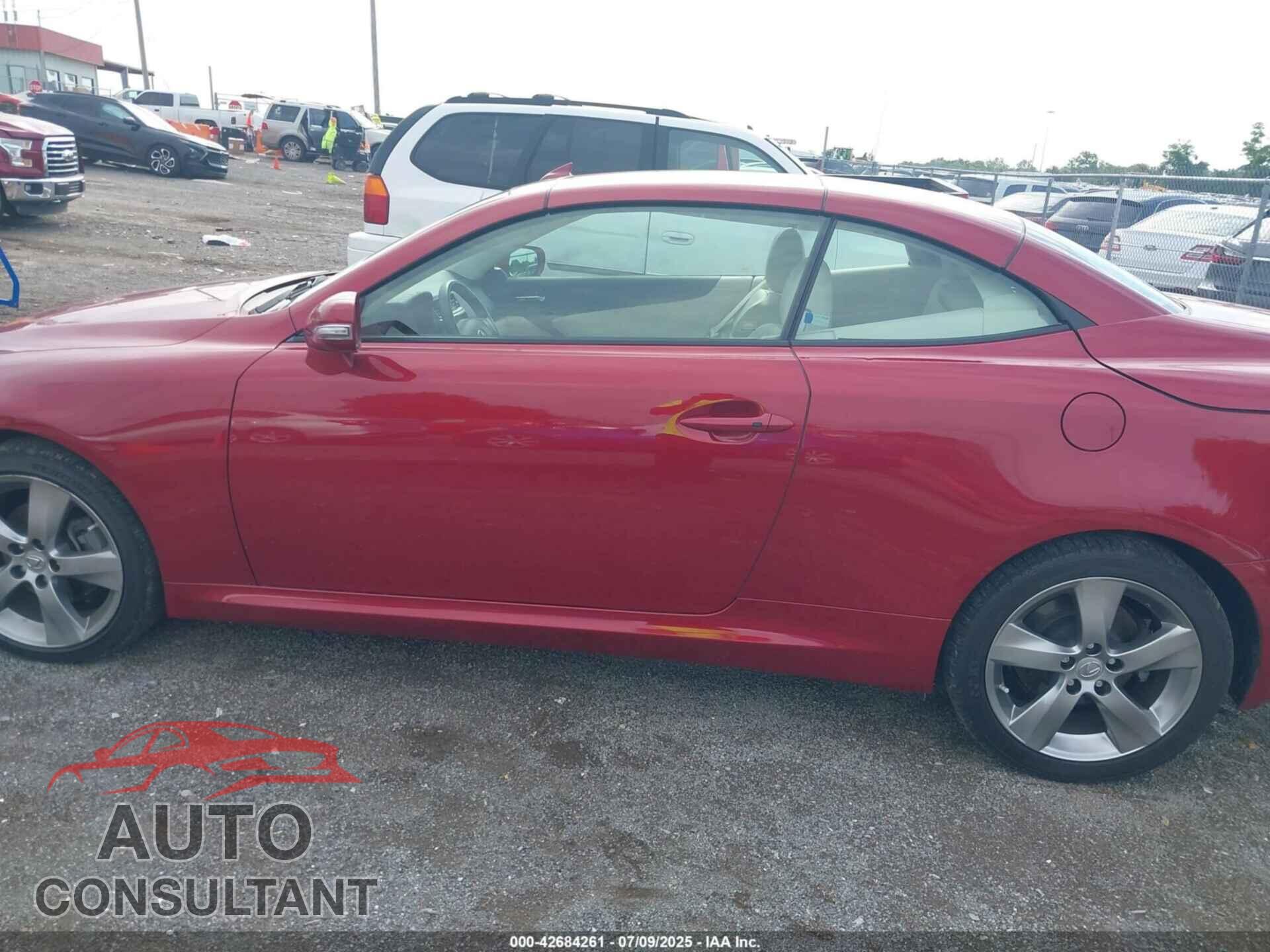 LEXUS IS 250C 2010 - JTHFF2C28A2512322