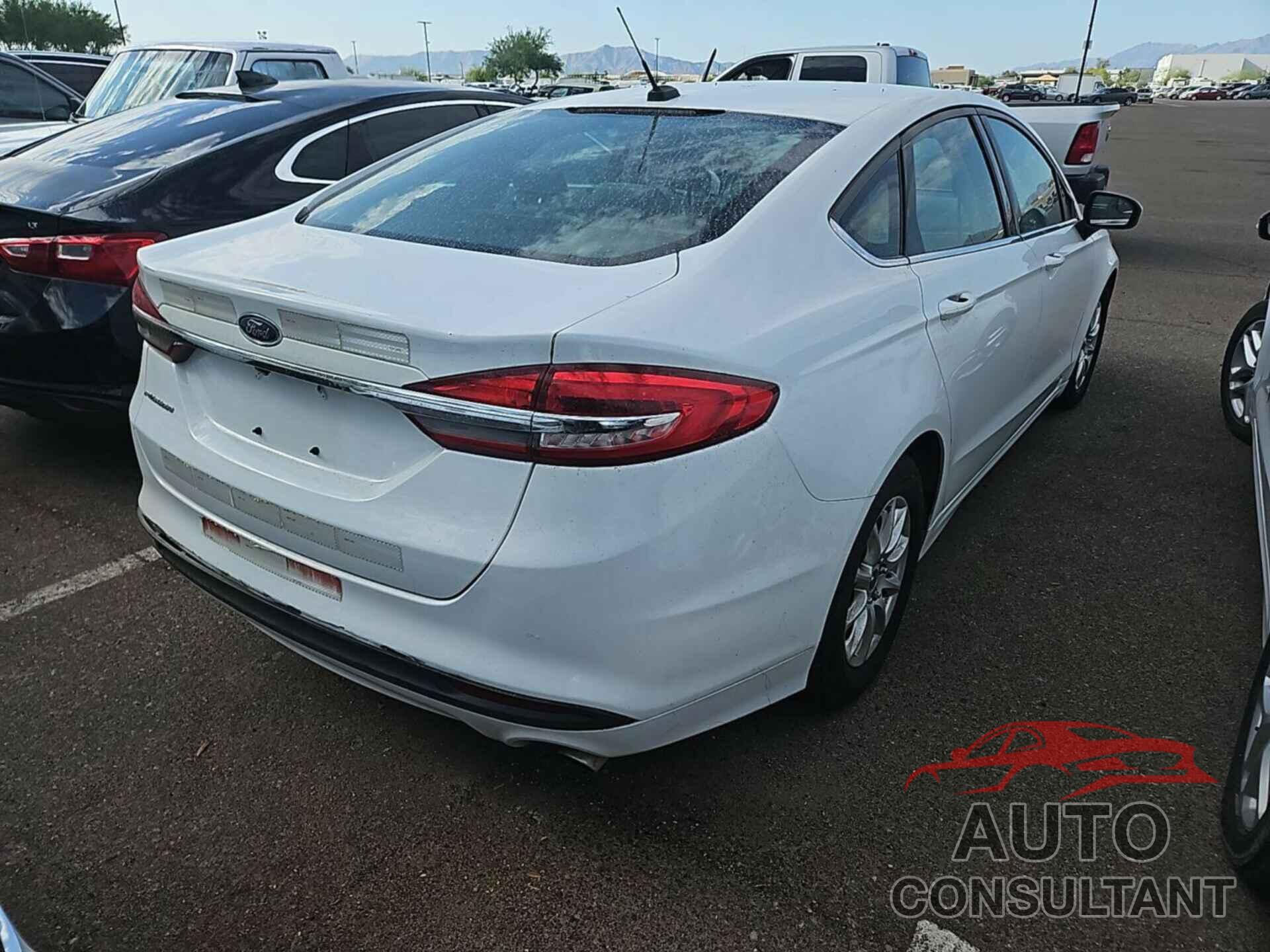 FORD FUSION 2018 - 3FA6P0G71JR257698