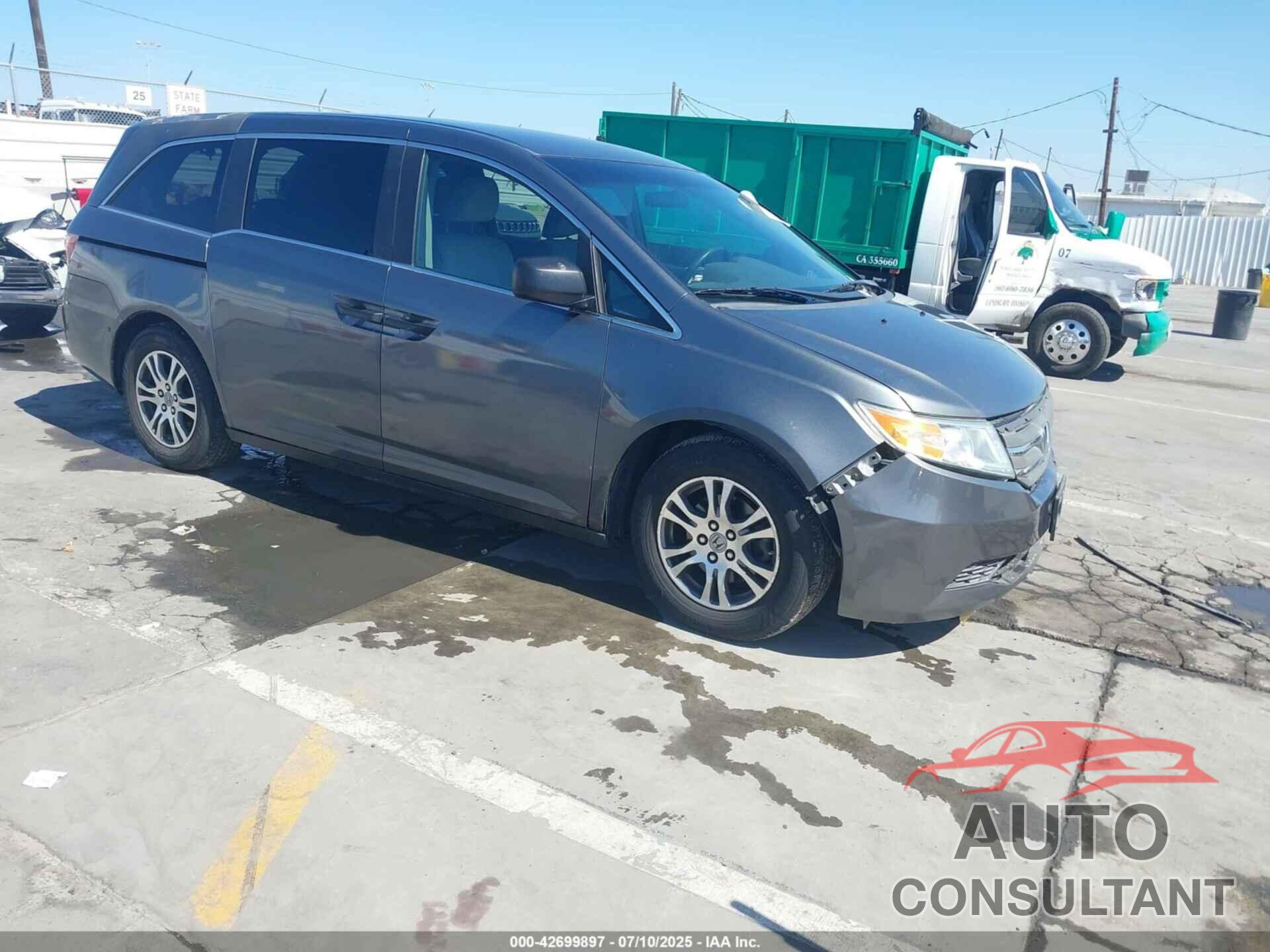 HONDA ODYSSEY 2011 - 5FNRL5H25BB059759