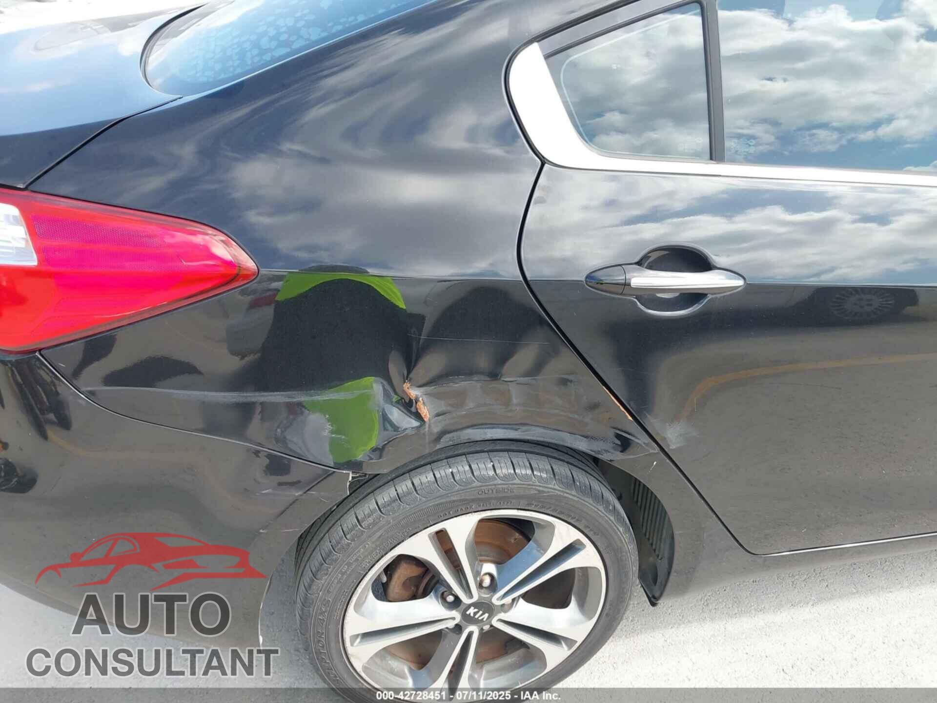 KIA FORTE 2016 - KNAFX4A85G5451503