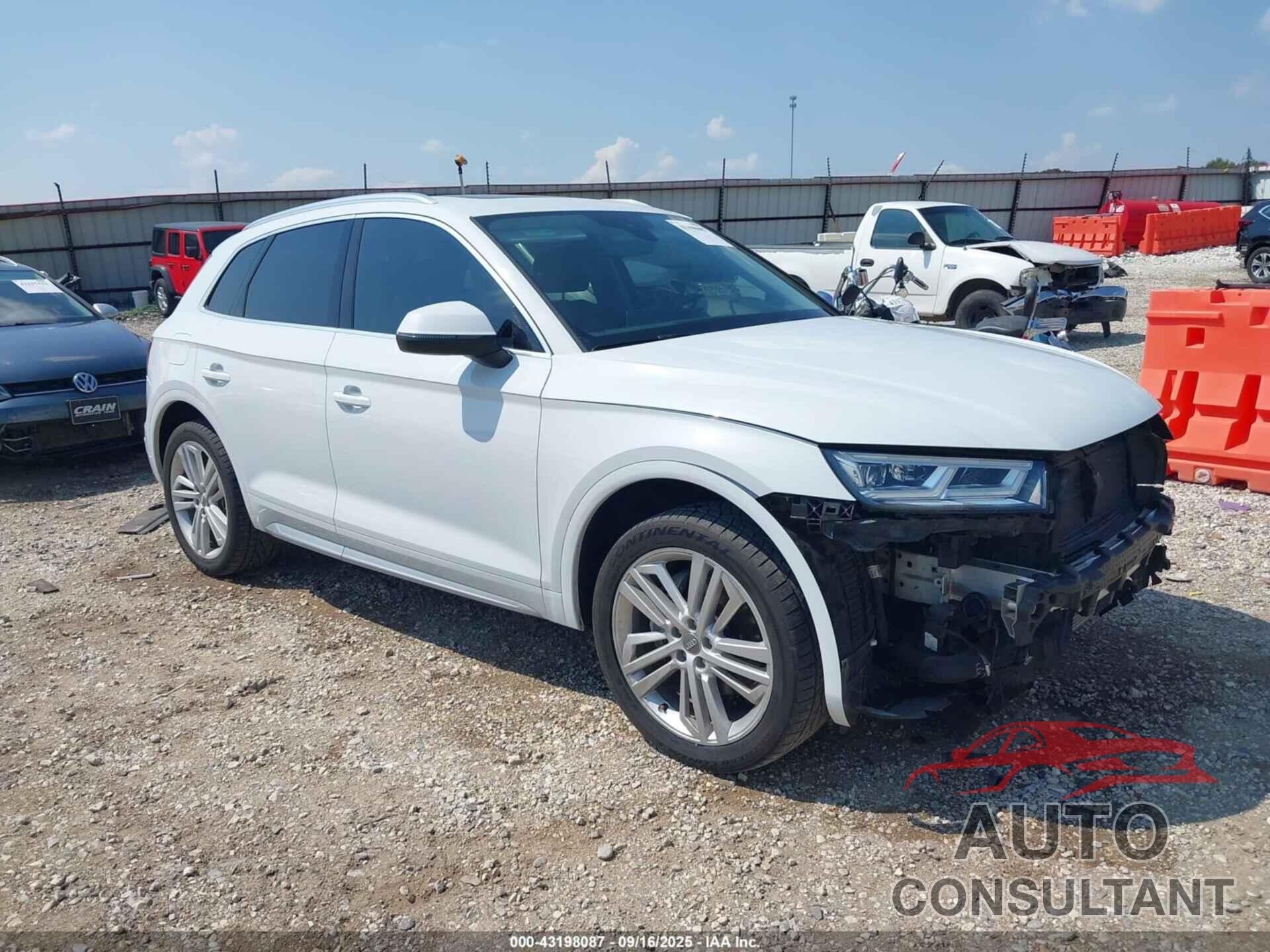 AUDI Q5 2019 - WA1BNAFY7K2087023