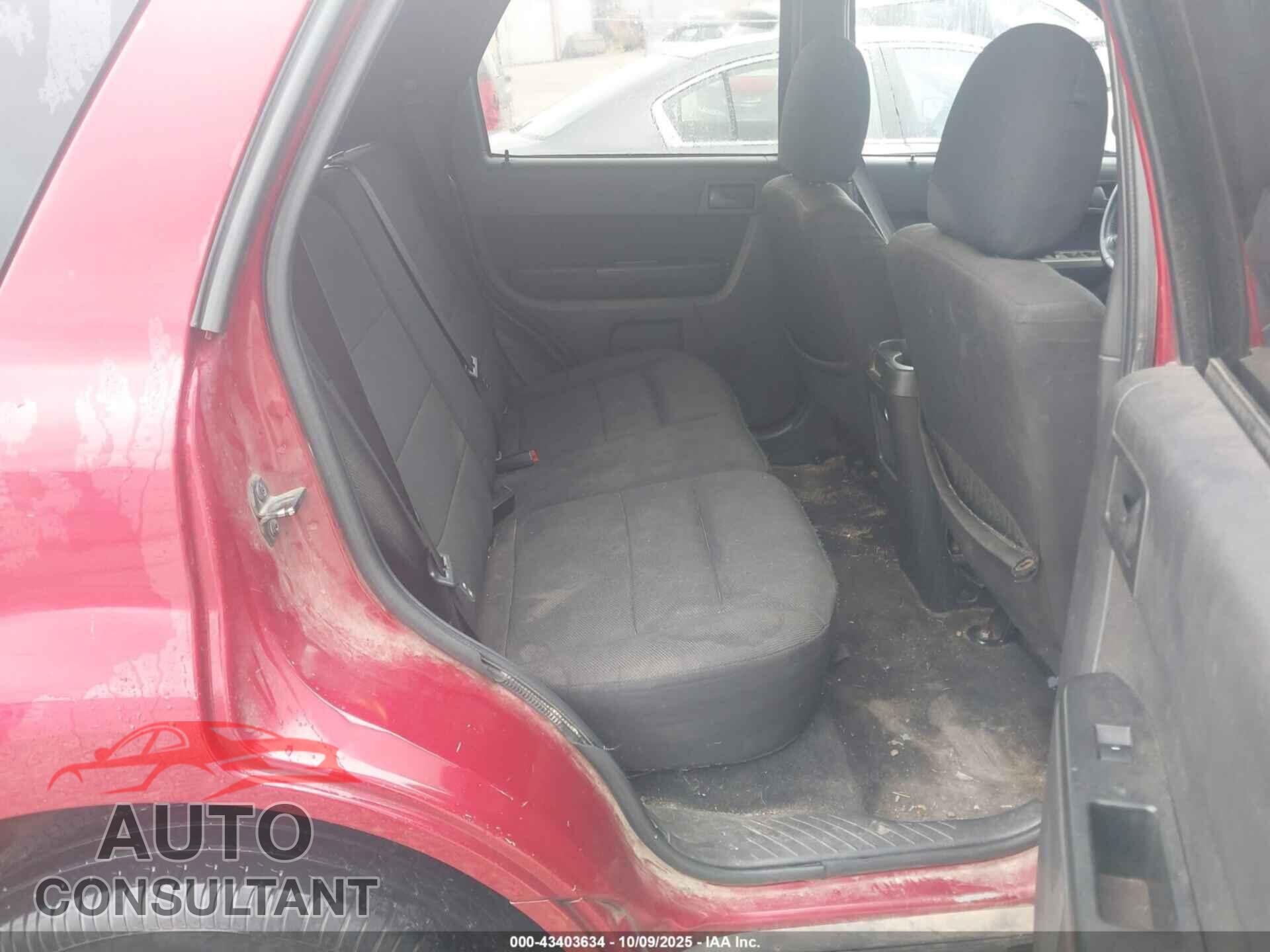 FORD ESCAPE 2010 - 1FMCU0D75AKB09855