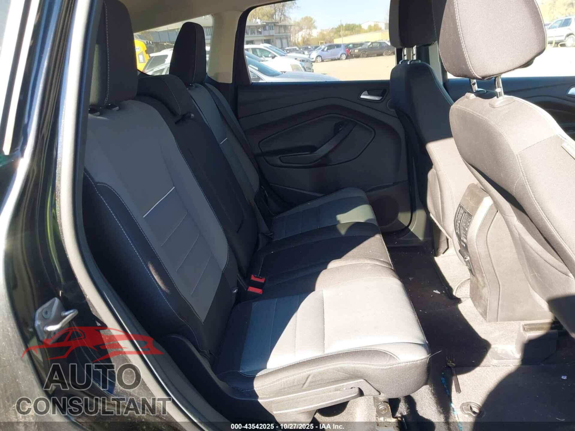 FORD ESCAPE 2013 - 1FMCU9G97DUD43876