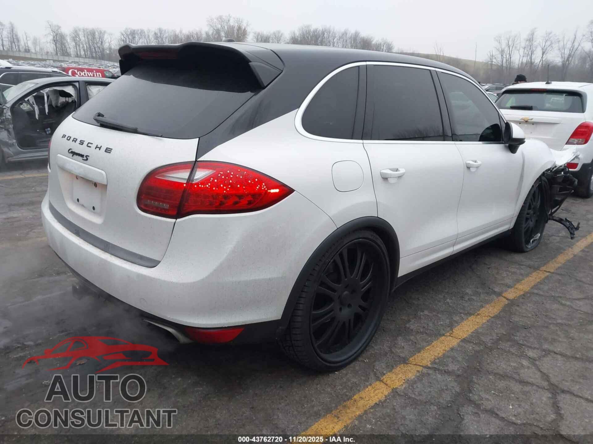 PORSCHE CAYENNE 2013 - WP1AB2A28DLA83268