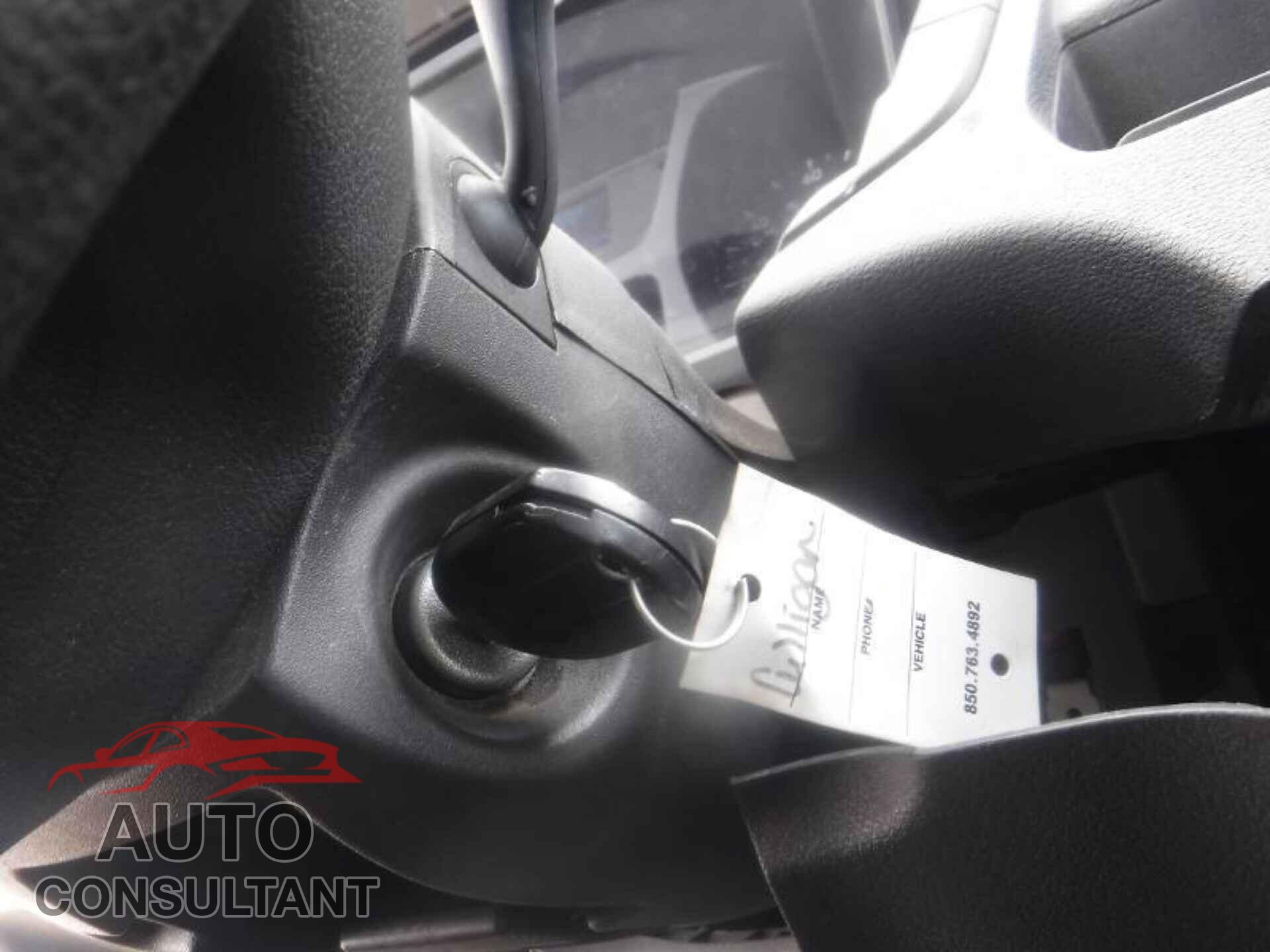 FORD TRANSIT 2015 - 1FTYR2XM0FKB08063