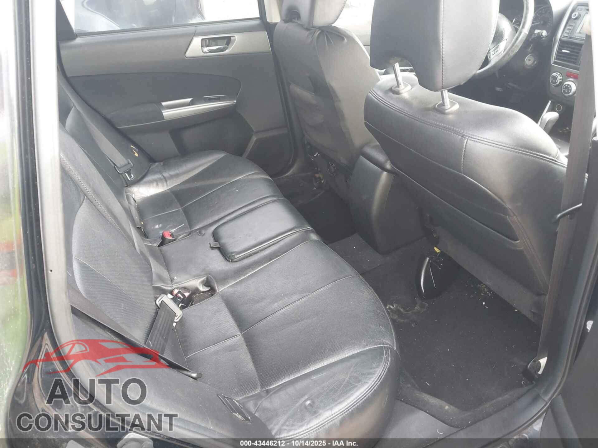 SUBARU FORESTER 2013 - JF2SHAEC4DH402266