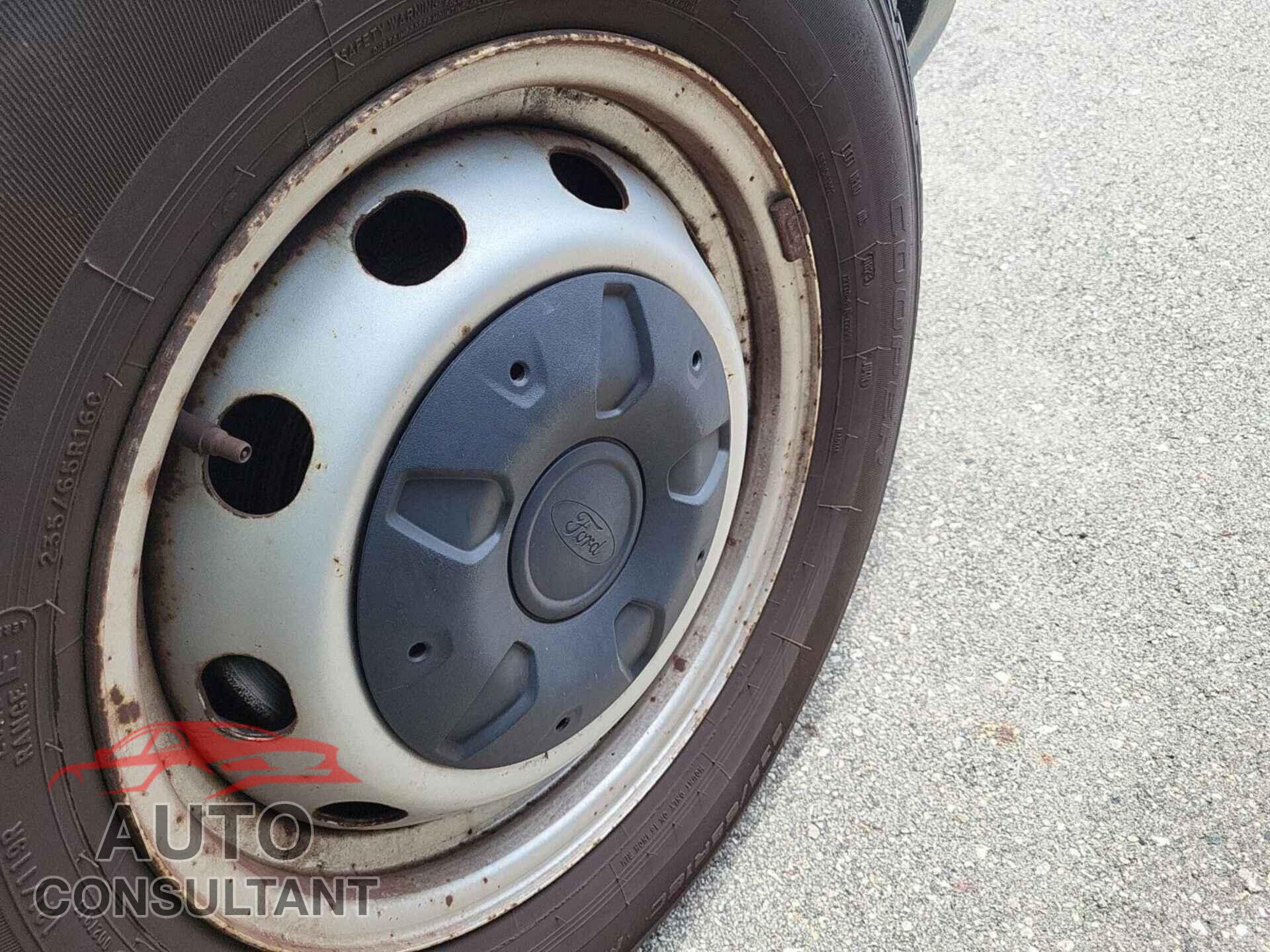 FORD TRANSIT 2017 - 1FTYE1YM3HKA68228