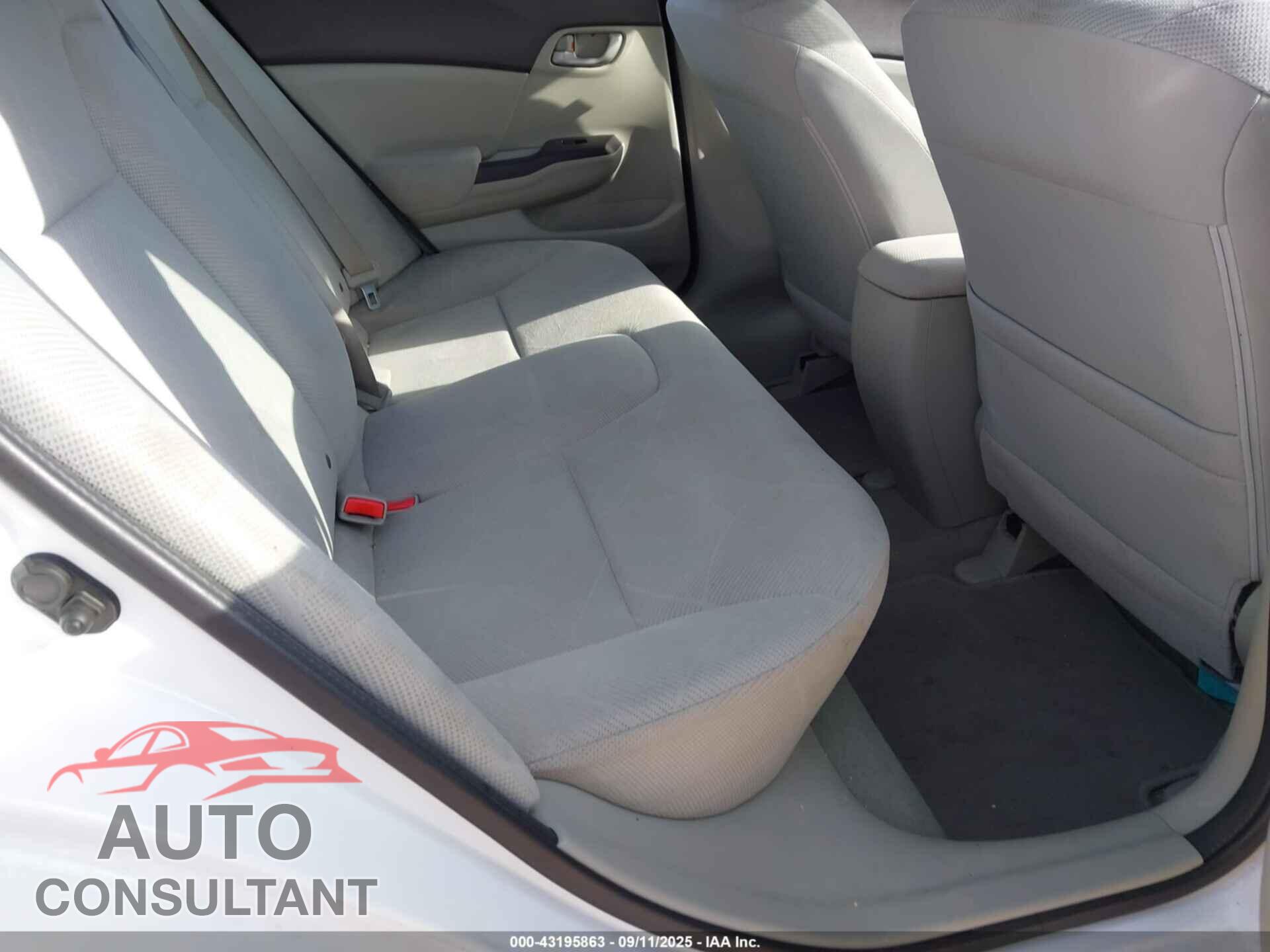 HONDA CIVIC 2012 - 19XFB2F53CE095779