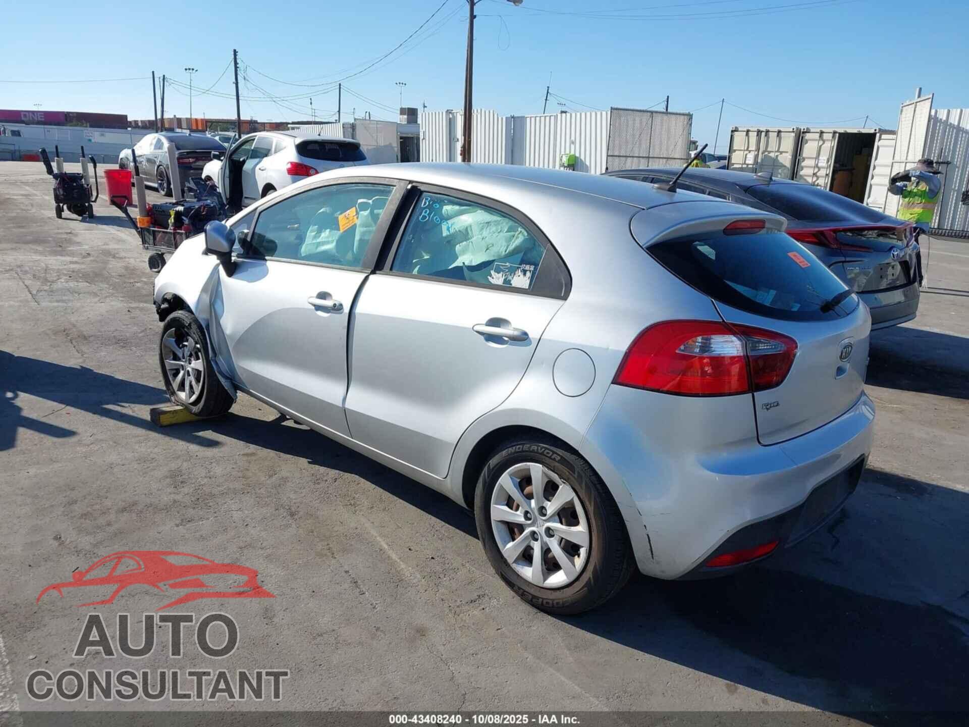 KIA RIO 2013 - KNADN5A30D6104867