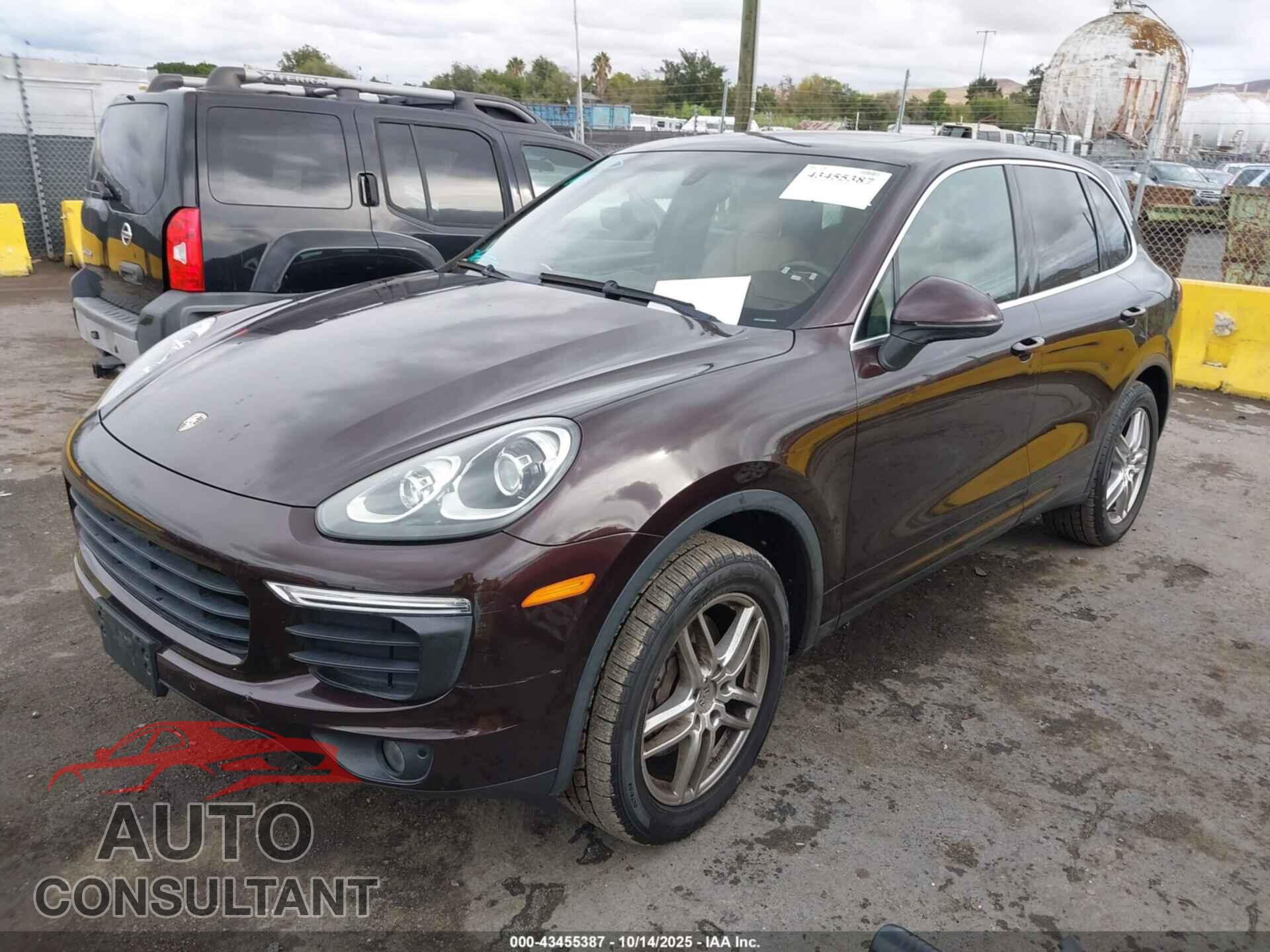 PORSCHE CAYENNE 2016 - WP1AA2A29GLA10966