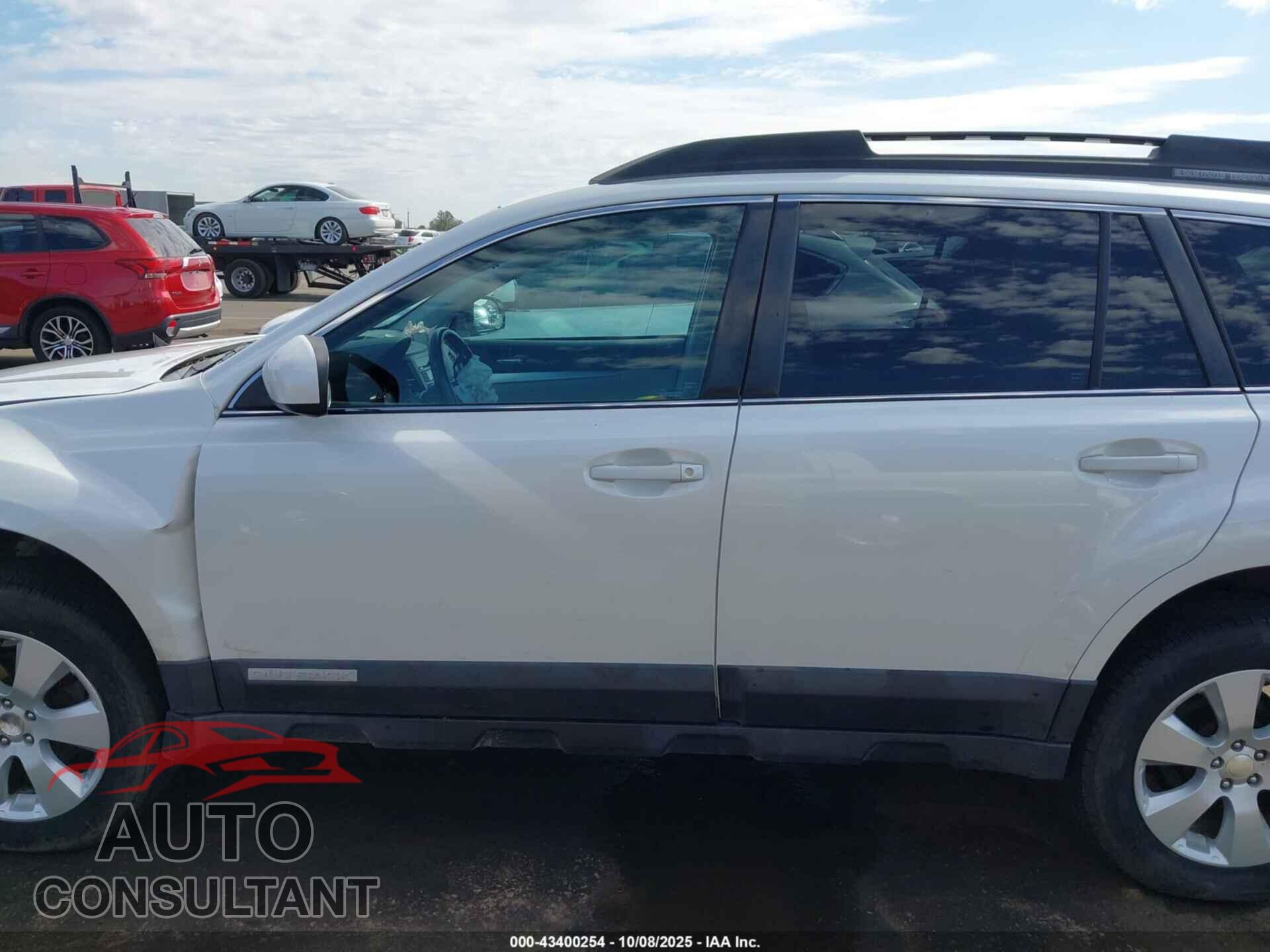 SUBARU OUTBACK 2011 - 4S4BRBCC1B3328024