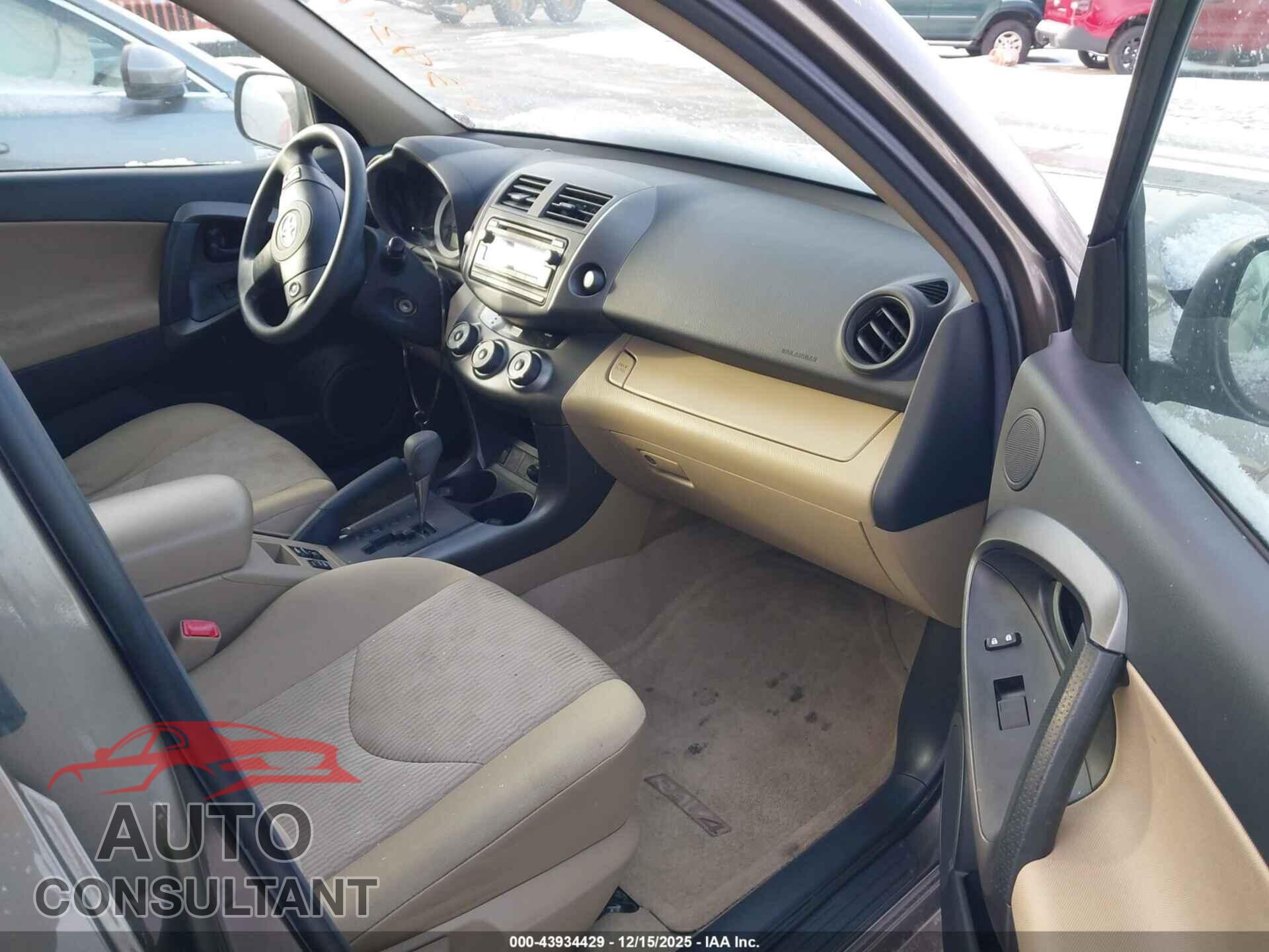 TOYOTA RAV4 2012 - 2T3BF4DV4CW211190