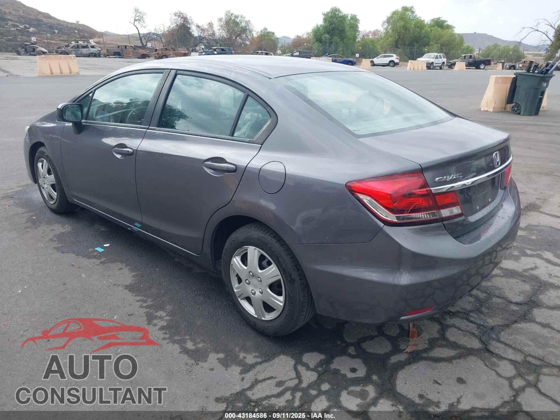 HONDA CIVIC 2015 - 19XFB2F55FE705945