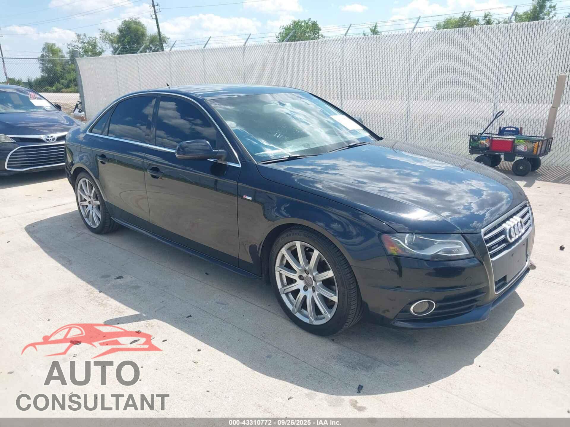 AUDI A4 2012 - WAUKFAFL3CN011965