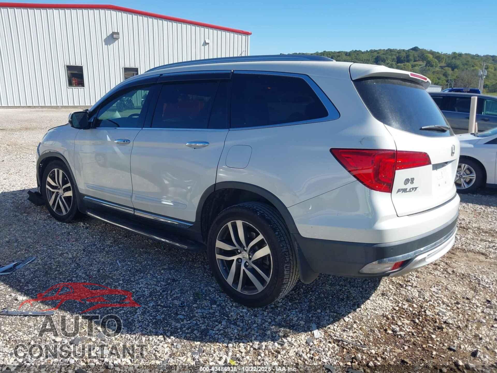 HONDA PILOT 2017 - 5FNYF6H08HB002620