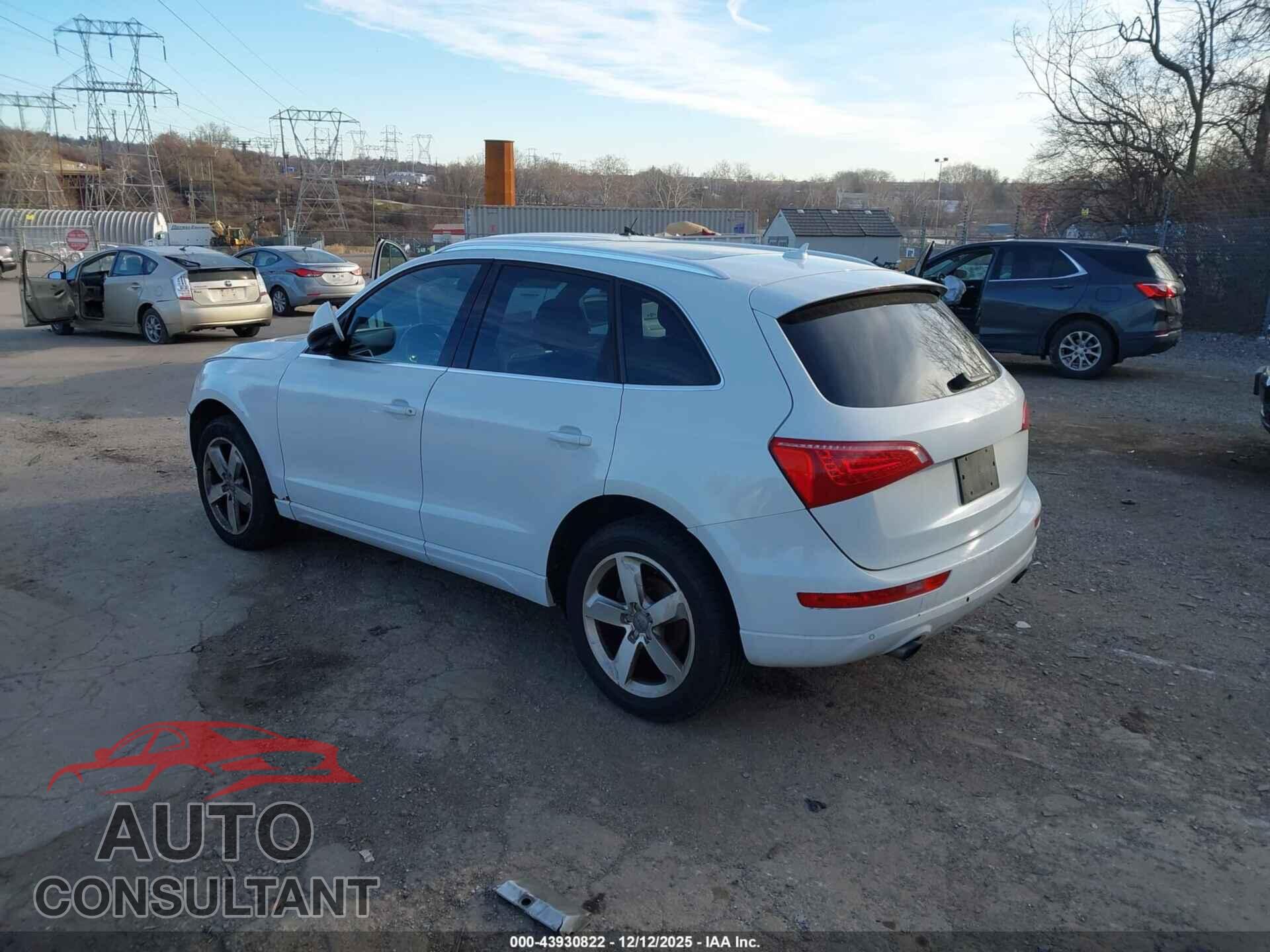 AUDI Q5 2012 - WA1LFAFP0CA124655
